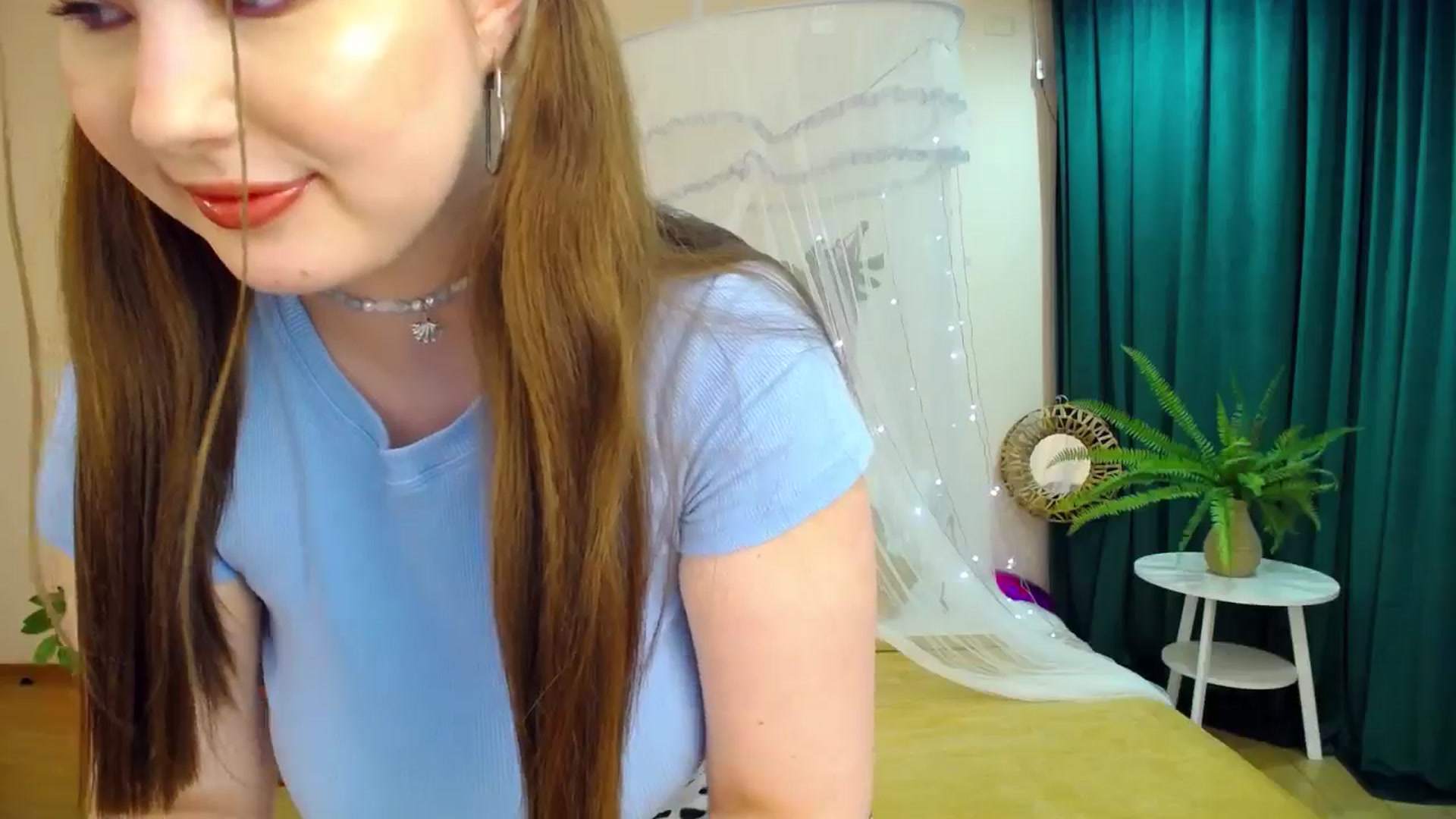 Gallery image thumbnail from AdmireMyEyes's myfreecams stream on, 03/19/2025, 22:41 image 8 of 20