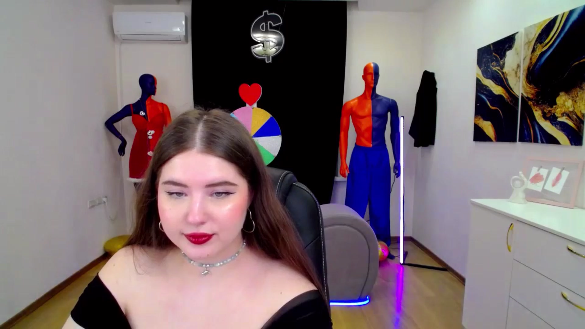 Gallery image thumbnail from AdmireMyEyes's myfreecams stream on, 03/21/2025, 08:22 image 8 of 20