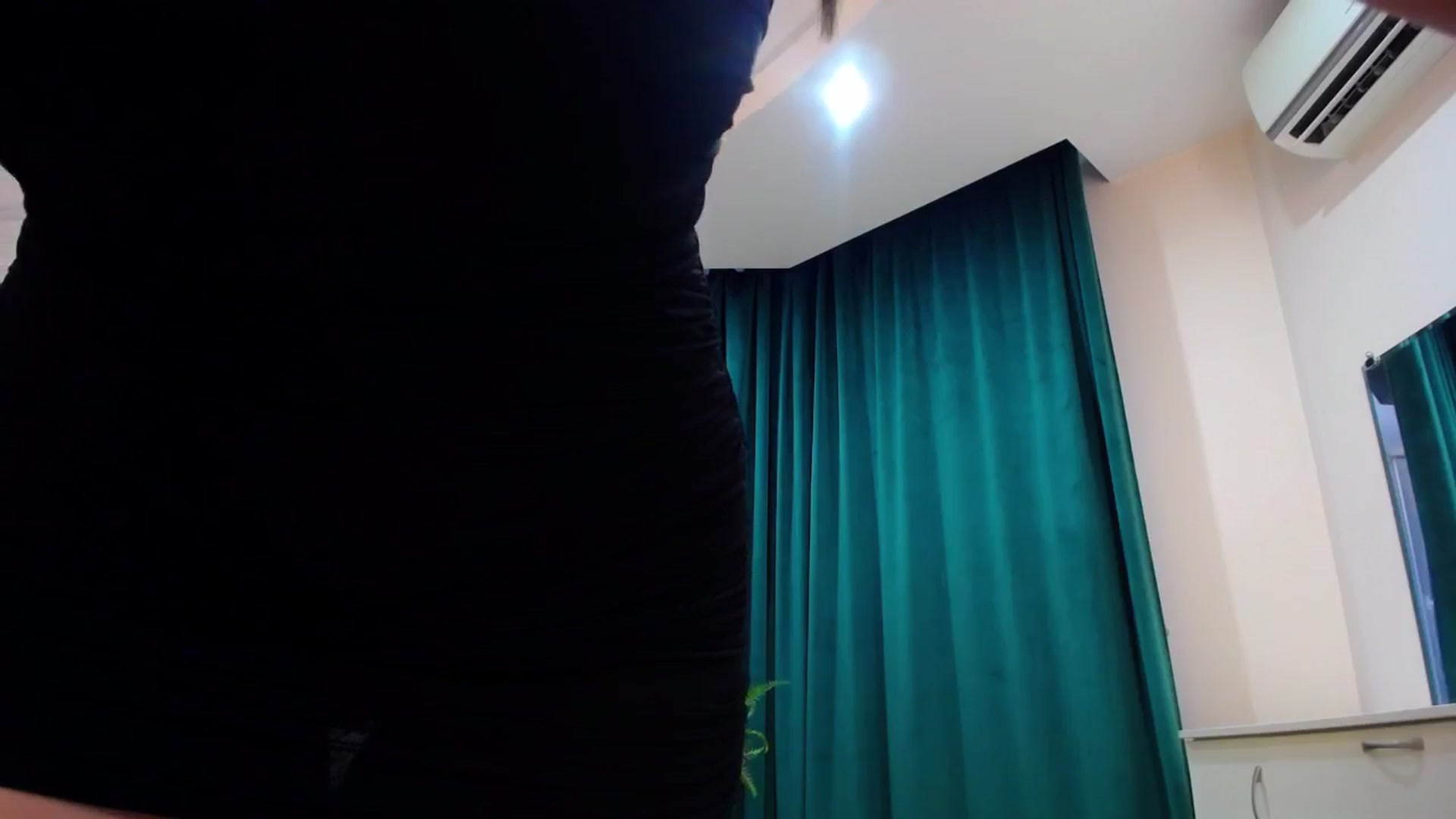 Gallery image thumbnail from AdmireMyEyes's myfreecams stream on, 03/23/2025, 09:45 image 18 of 20