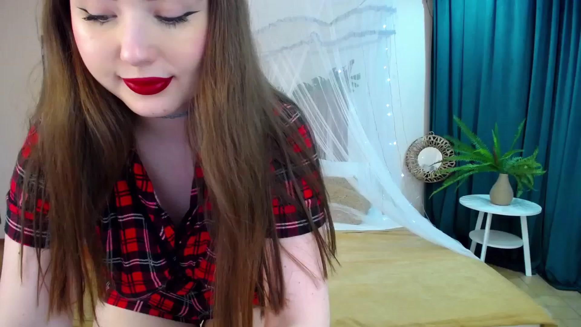 Gallery image thumbnail from AdmireMyEyes's myfreecams stream on, 03/24/2025, 20:41 image 19 of 20