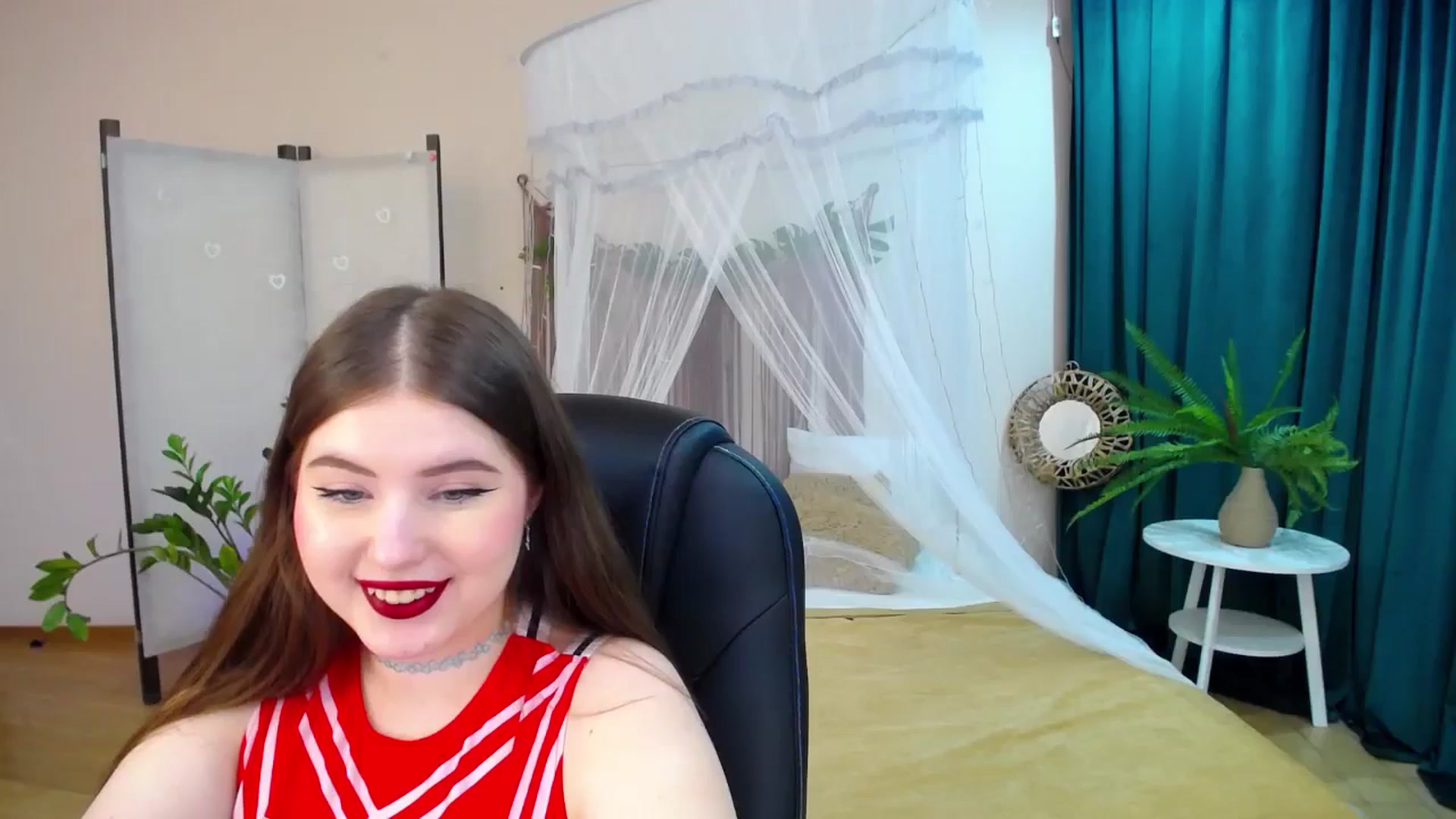 Gallery image thumbnail from AdmireMyEyes's myfreecams stream on, 03/25/2025, 24:37 image 19 of 20