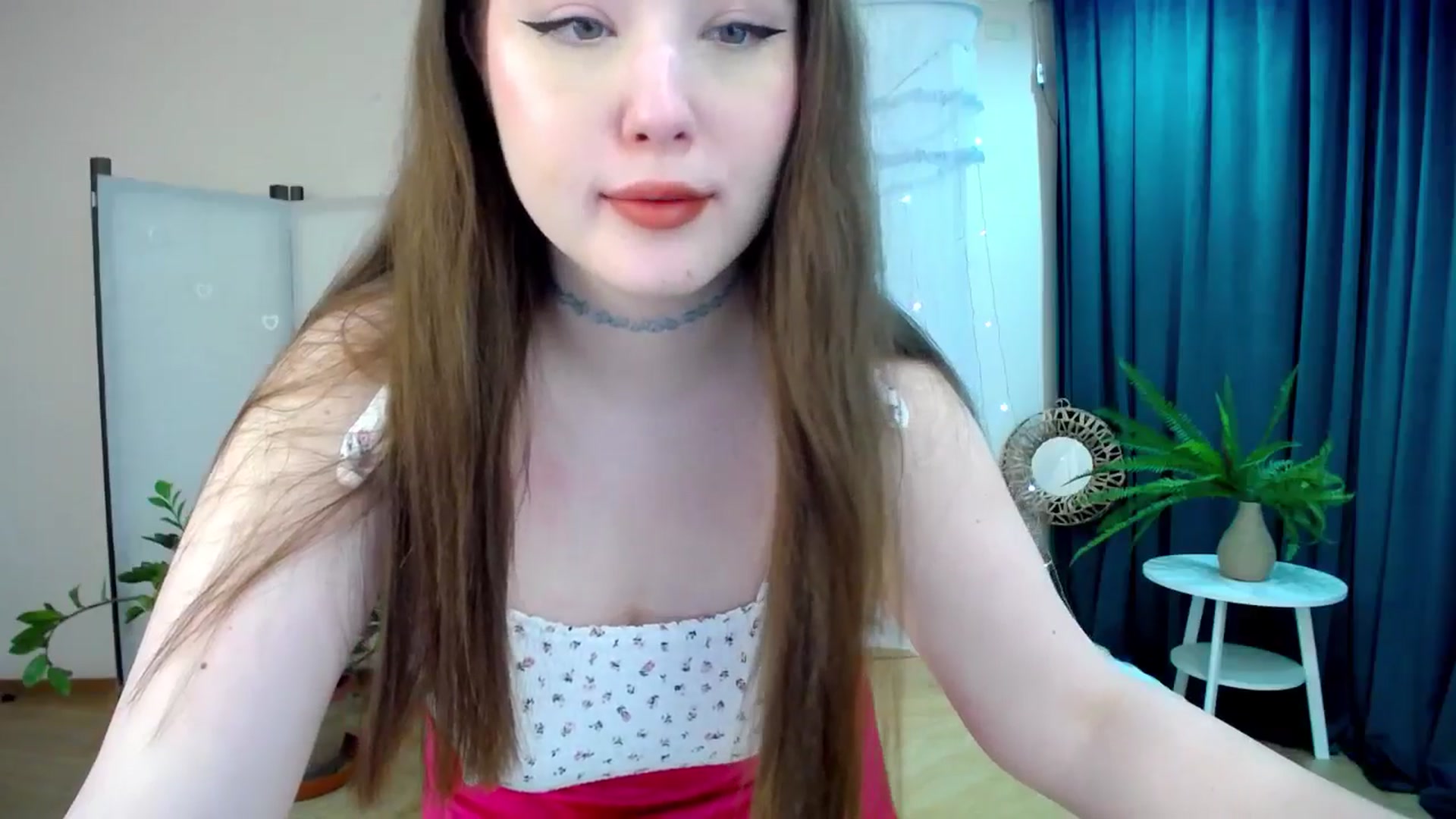 Gallery image thumbnail from AdmireMyEyes's myfreecams stream on, 03/26/2025, 19:14 image 2 of 20