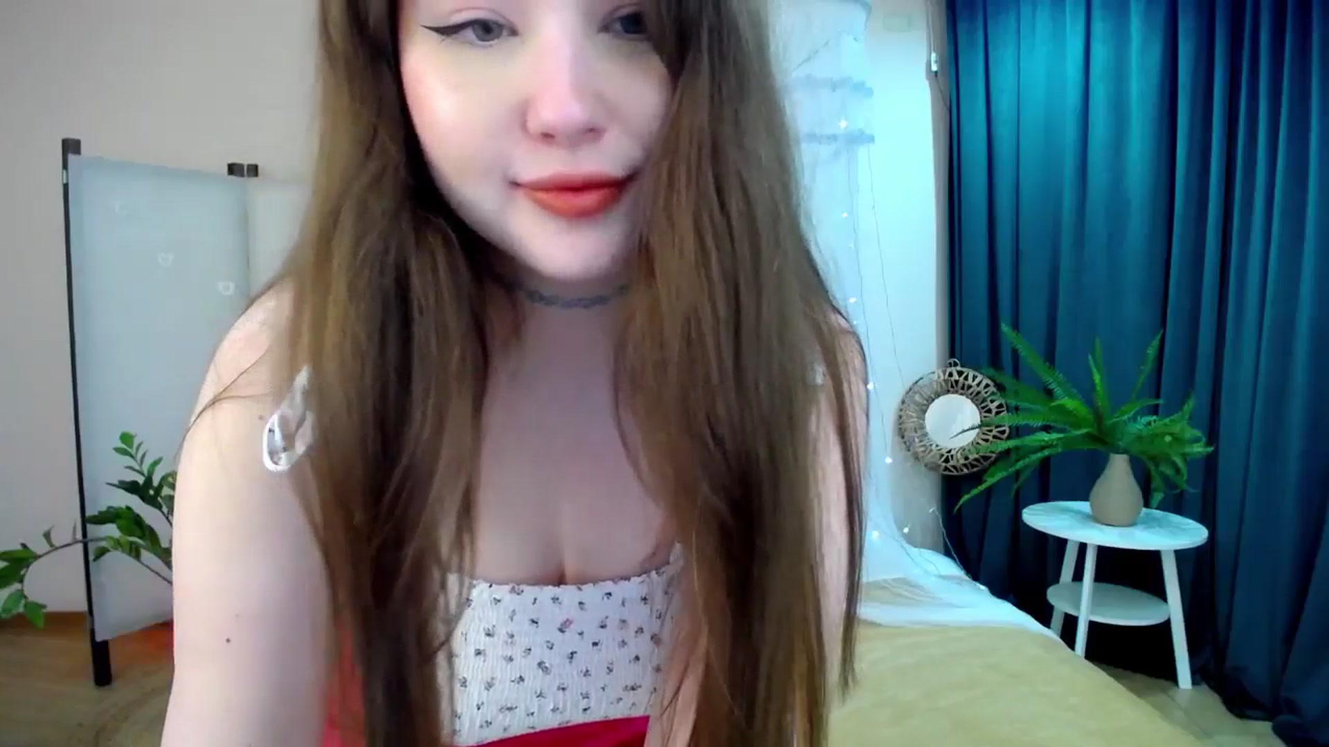 Gallery image thumbnail from AdmireMyEyes's myfreecams stream on, 03/26/2025, 19:14 image 7 of 20