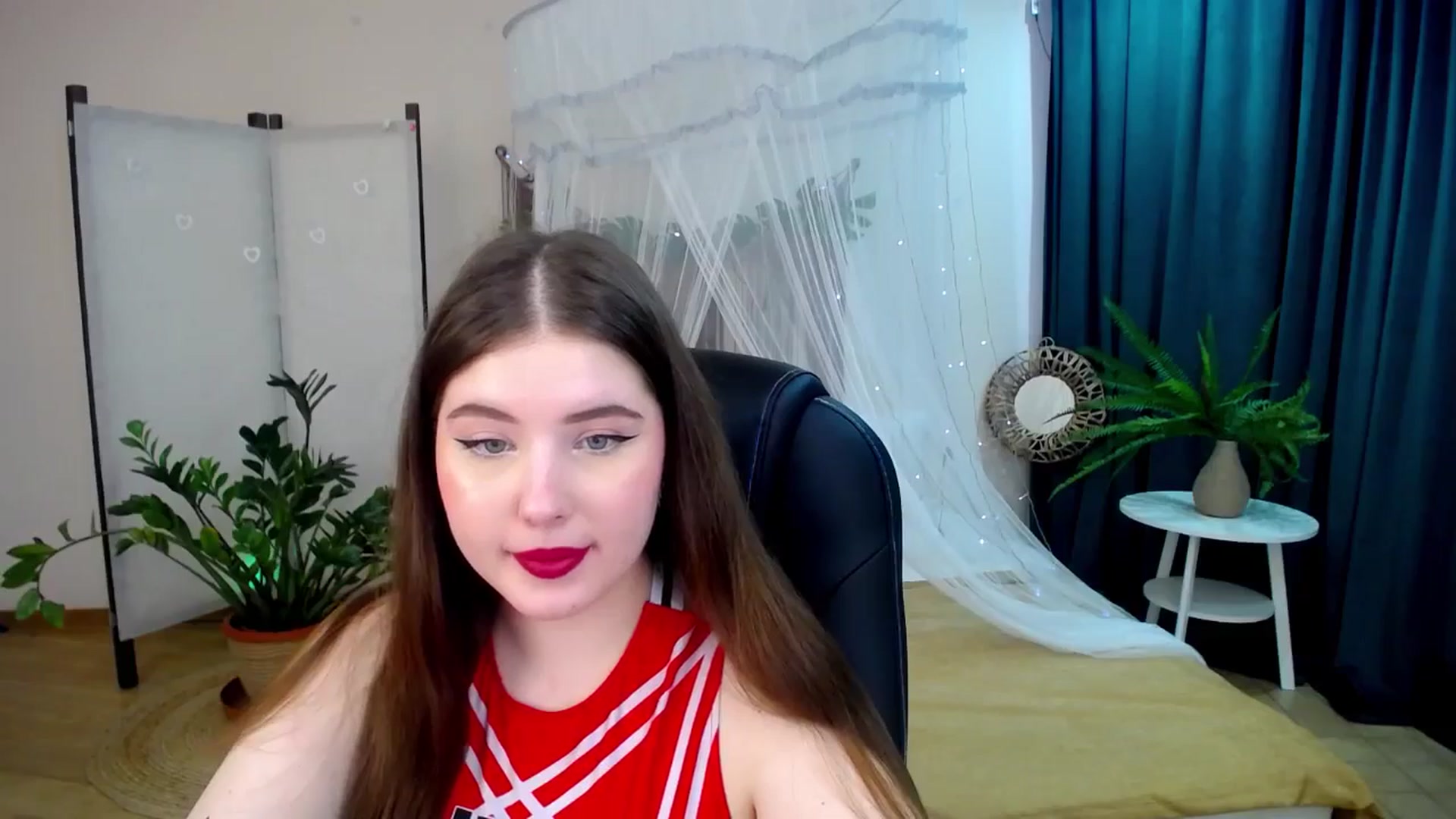 Gallery image thumbnail from AdmireMyEyes's myfreecams stream on, 03/29/2025, 08:59 image 9 of 20