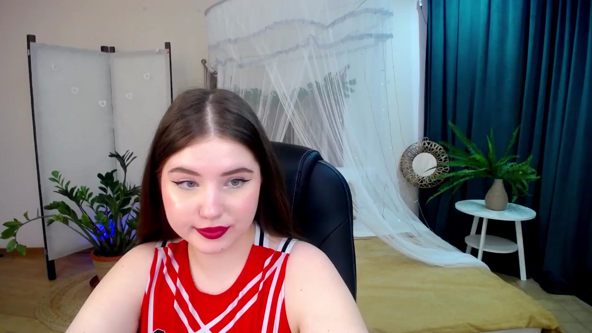 Gallery image thumbnail from AdmireMyEyes's myfreecams stream on, 03/29/2025, 08:59 image 2 of 20