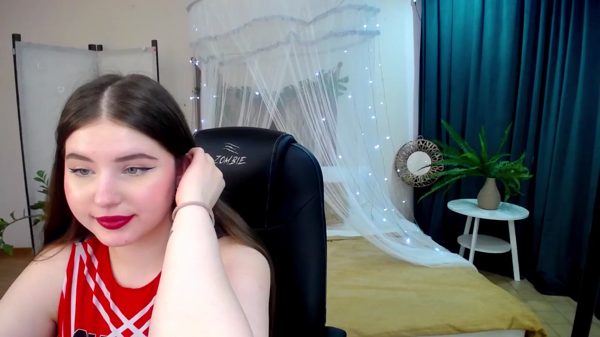 Gallery image thumbnail from AdmireMyEyes's myfreecams stream on, 03/29/2025, 08:59 image 18 of 20