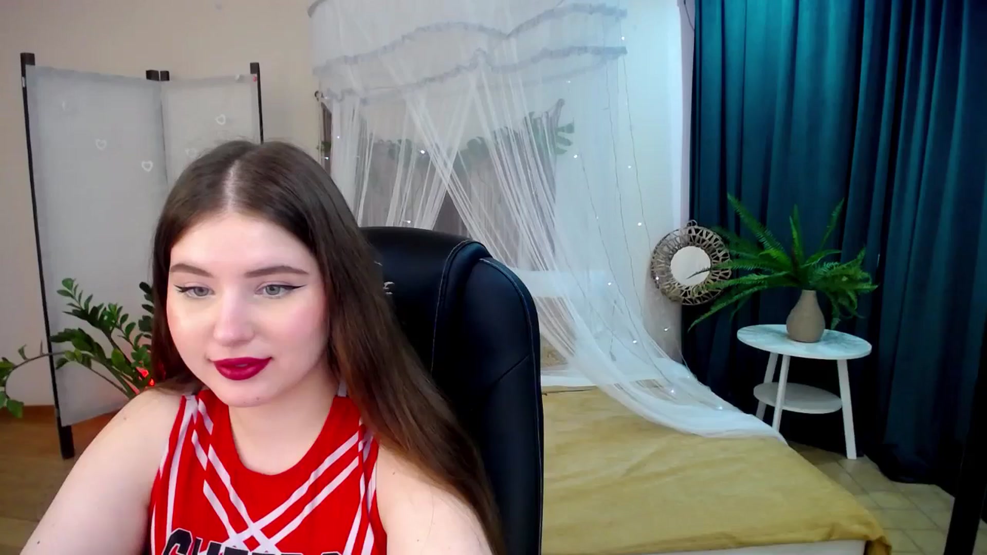 Gallery image thumbnail from AdmireMyEyes's myfreecams stream on, 03/29/2025, 09:27 image 6 of 20