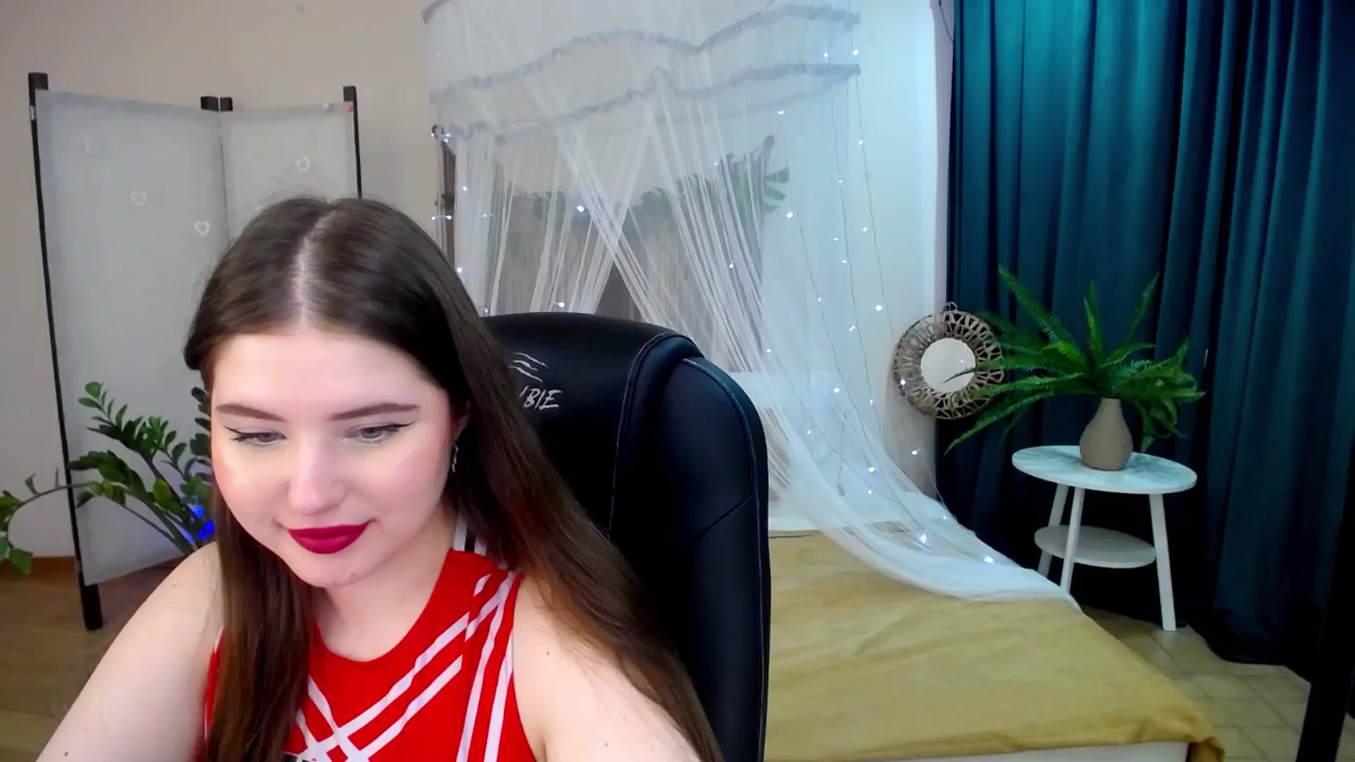 Gallery image thumbnail from AdmireMyEyes's myfreecams stream on, 03/29/2025, 09:27 image 16 of 20