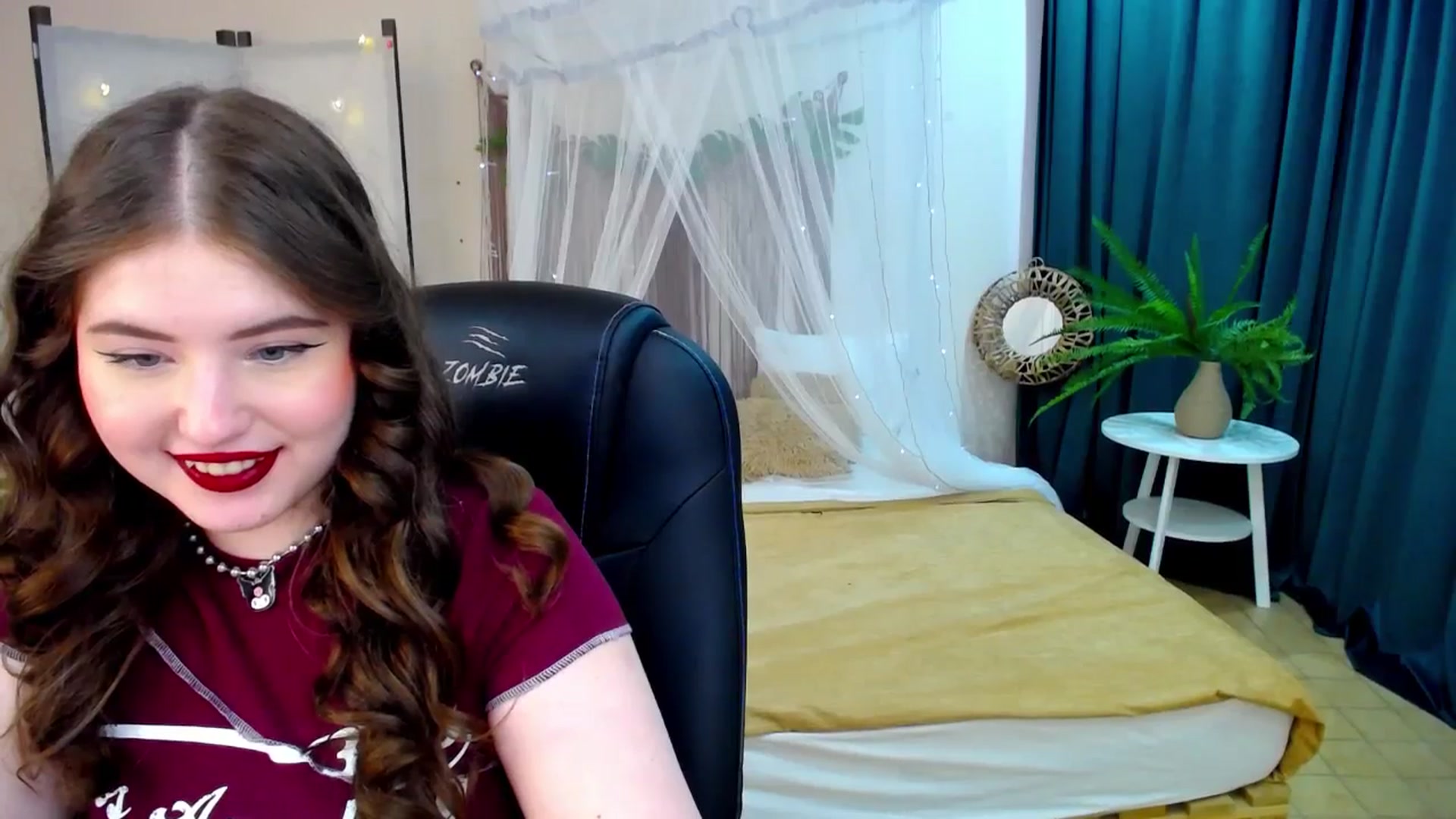 Gallery image thumbnail from AdmireMyEyes's myfreecams stream on, 04/01/2025, 07:38 image 2 of 20