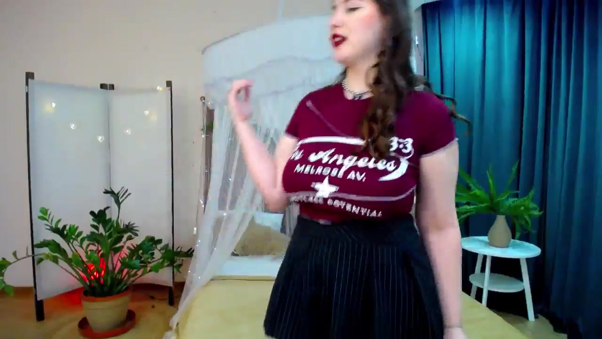 Gallery image thumbnail from AdmireMyEyes's myfreecams stream on, 04/01/2025, 07:38 image 7 of 20