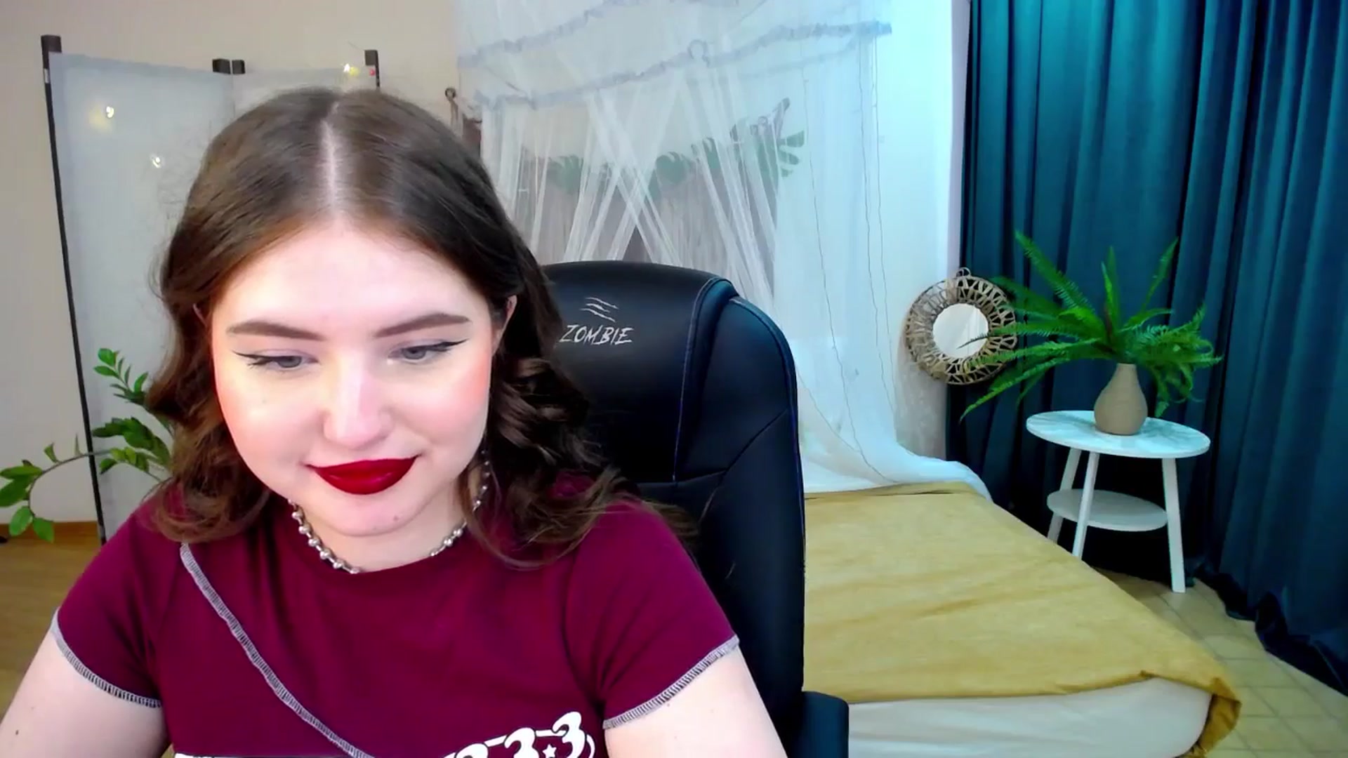 Gallery image thumbnail from AdmireMyEyes's myfreecams stream on, 04/01/2025, 09:47 image 19 of 20