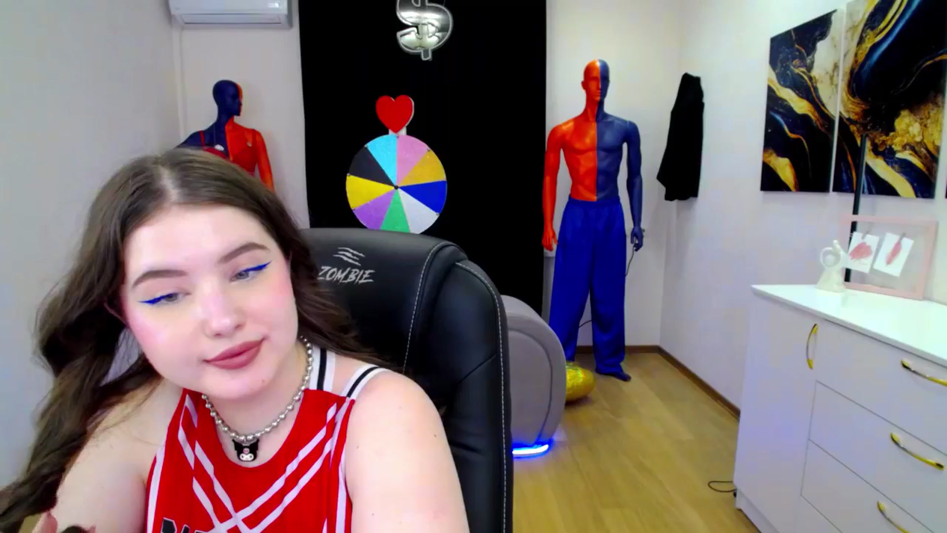 Gallery image thumbnail from AdmireMyEyes's myfreecams stream on, 04/02/2025, 06:35 image 4 of 20