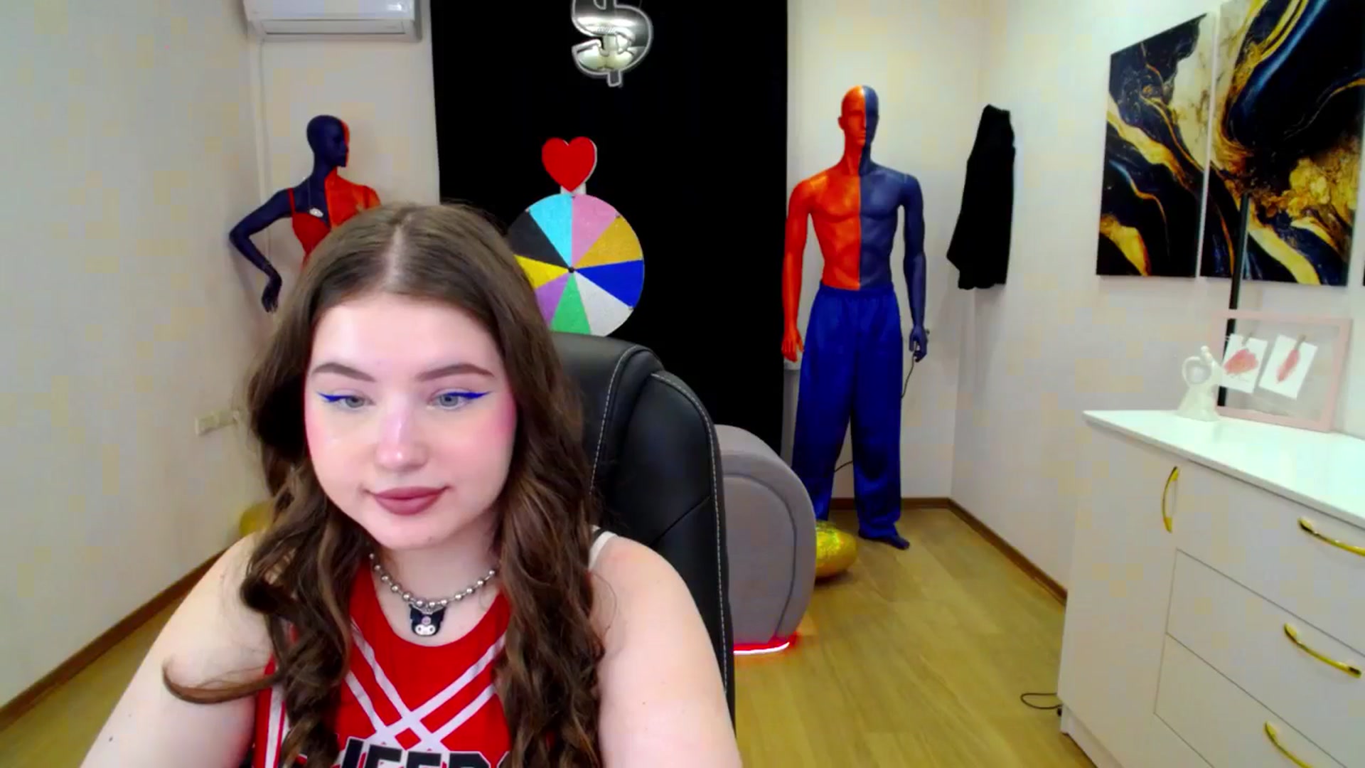 Gallery image thumbnail from AdmireMyEyes's myfreecams stream on, 04/02/2025, 06:35 image 2 of 20