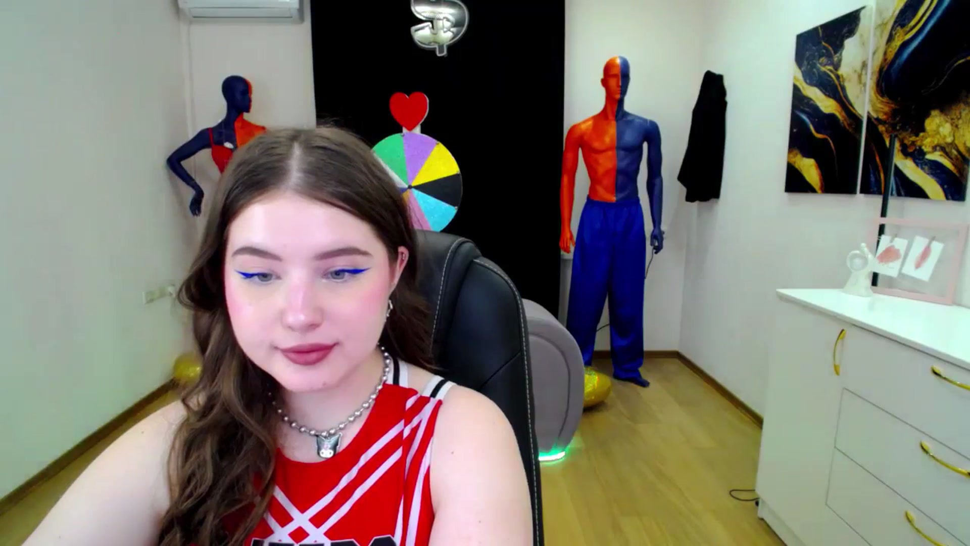 Gallery image thumbnail from AdmireMyEyes's myfreecams stream on, 04/02/2025, 09:48 image 7 of 20