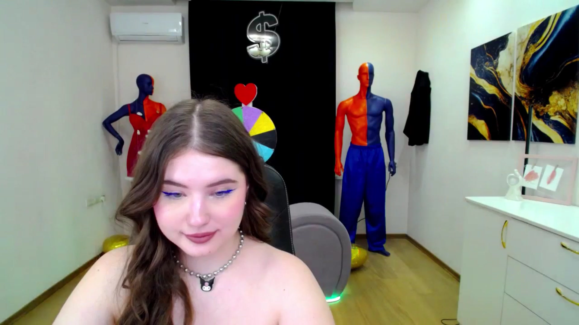 Gallery image thumbnail from AdmireMyEyes's myfreecams stream on, 04/02/2025, 12:02 image 8 of 20