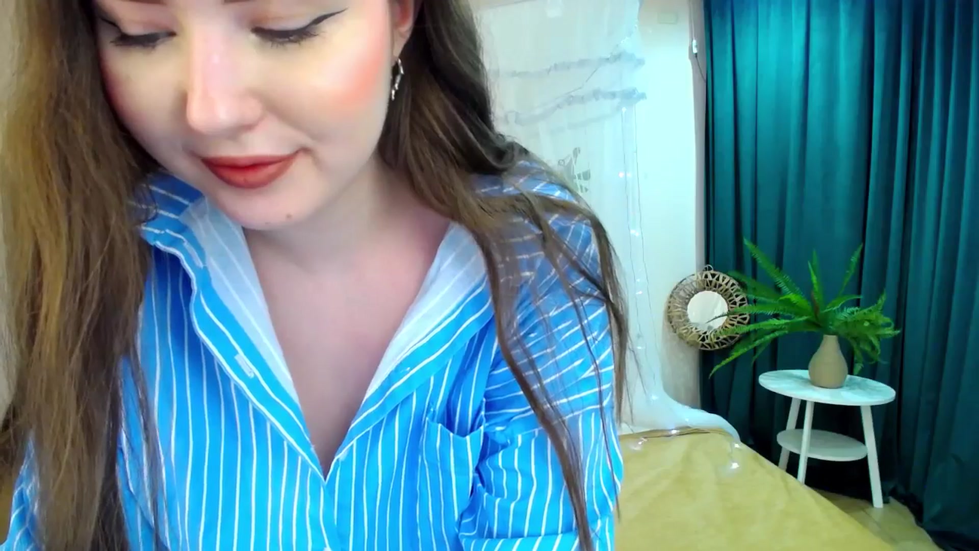 Gallery image thumbnail from AdmireMyEyes's myfreecams stream on, 04/03/2025, 06:43 image 4 of 20