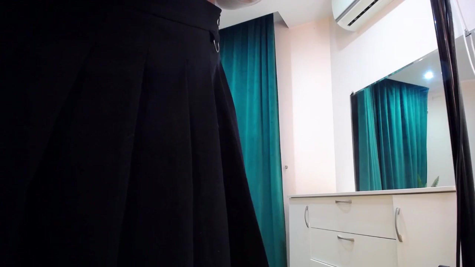 Gallery image thumbnail from AdmireMyEyes's myfreecams stream on, 04/09/2025, 18:57 image 16 of 20