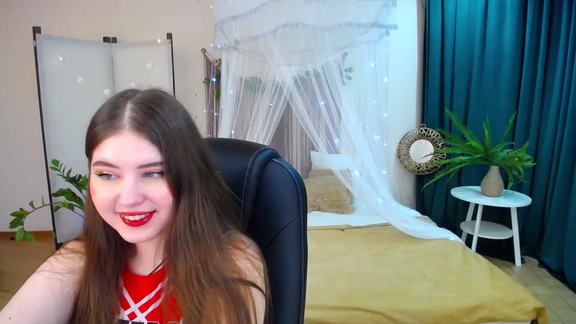 Gallery image thumbnail from AdmireMyEyes's myfreecams stream on, 04/09/2025, 21:06 image 3 of 20