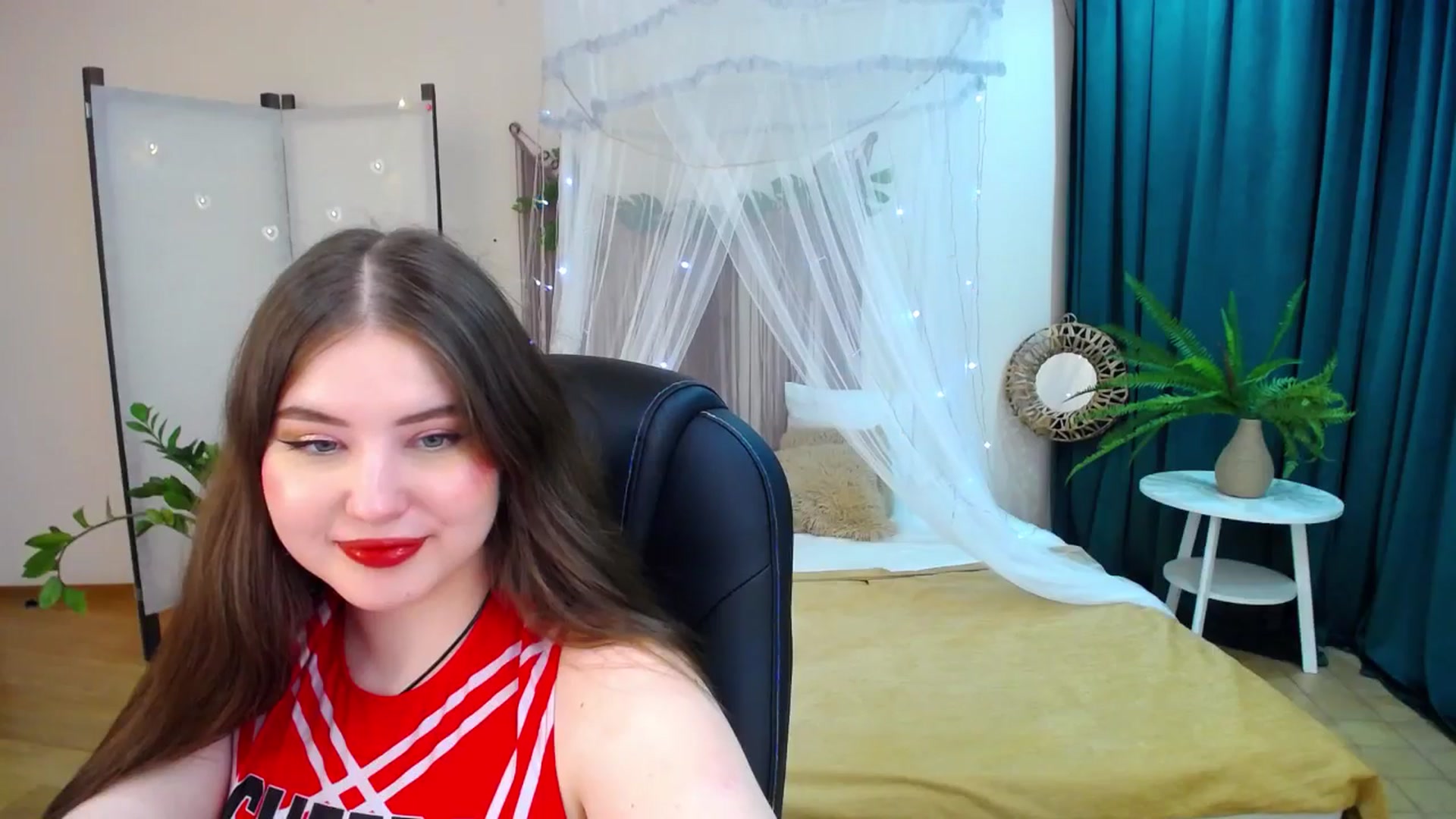 Gallery image thumbnail from AdmireMyEyes's myfreecams stream on, 04/09/2025, 21:06 image 5 of 20