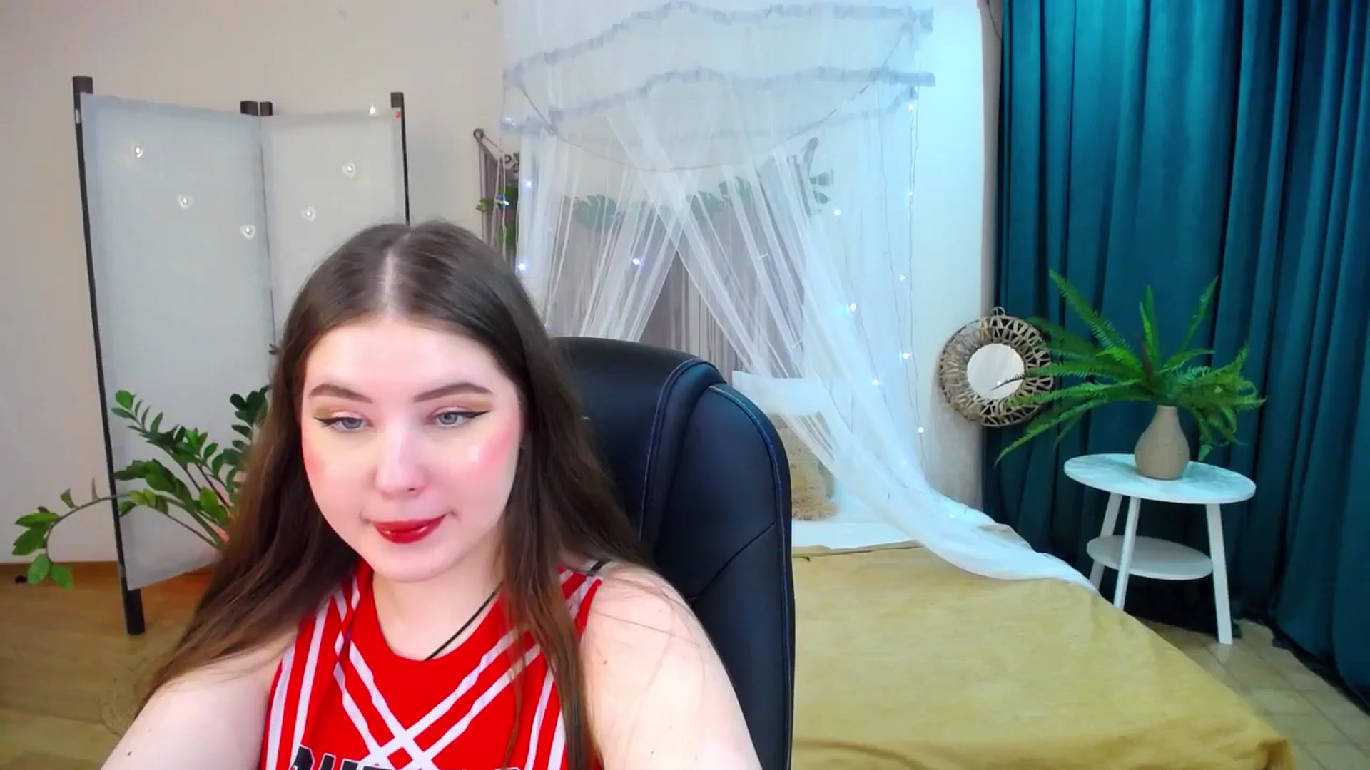 Gallery image thumbnail from AdmireMyEyes's myfreecams stream on, 04/09/2025, 21:06 image 17 of 20