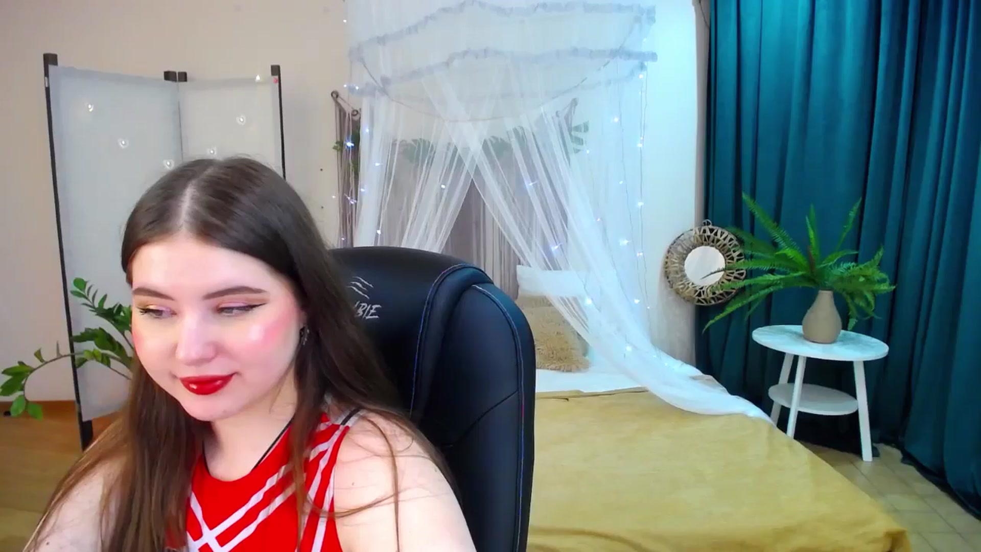 Gallery image thumbnail from AdmireMyEyes's myfreecams stream on, 04/09/2025, 22:47 image 9 of 20