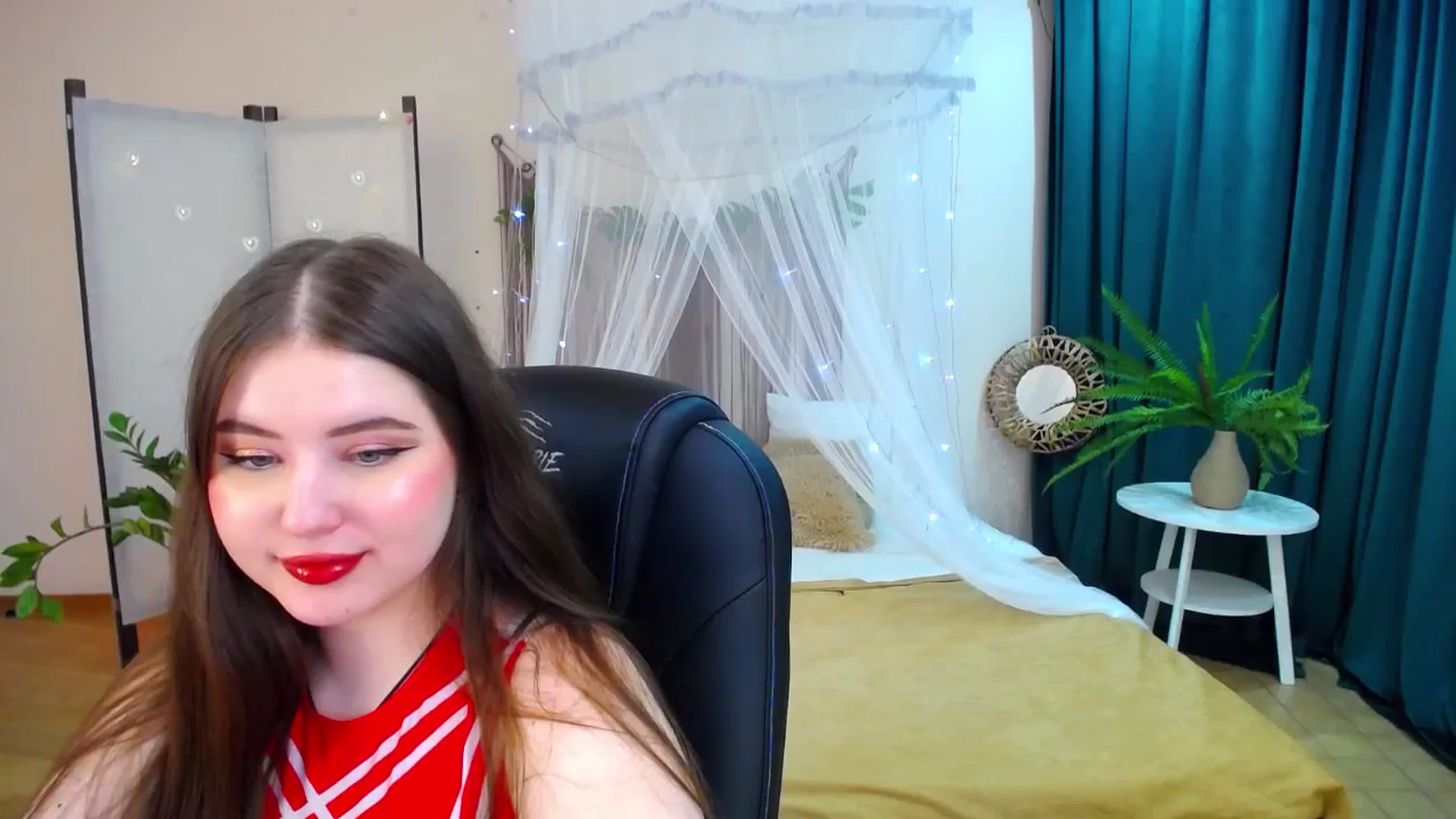 Gallery image thumbnail from AdmireMyEyes's myfreecams stream on, 04/09/2025, 22:47 image 16 of 20