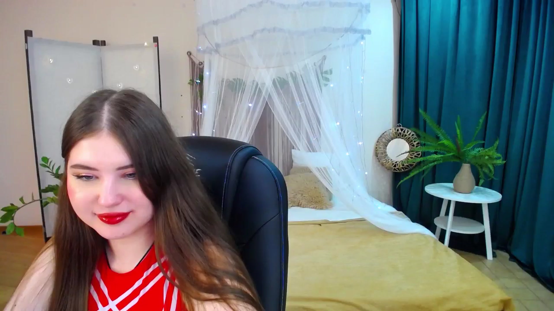 Gallery image thumbnail from AdmireMyEyes's myfreecams stream on, 04/09/2025, 22:47 image 14 of 20