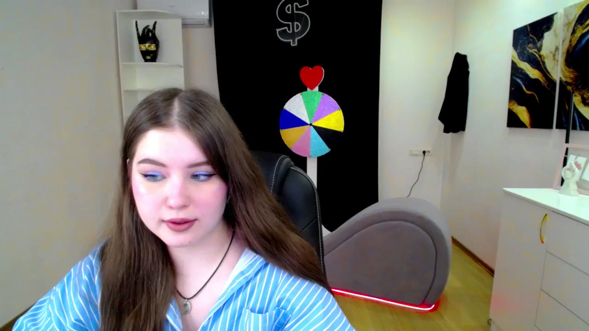 Gallery image thumbnail from AdmireMyEyes's myfreecams stream on, 04/11/2025, 19:48 image 6 of 20