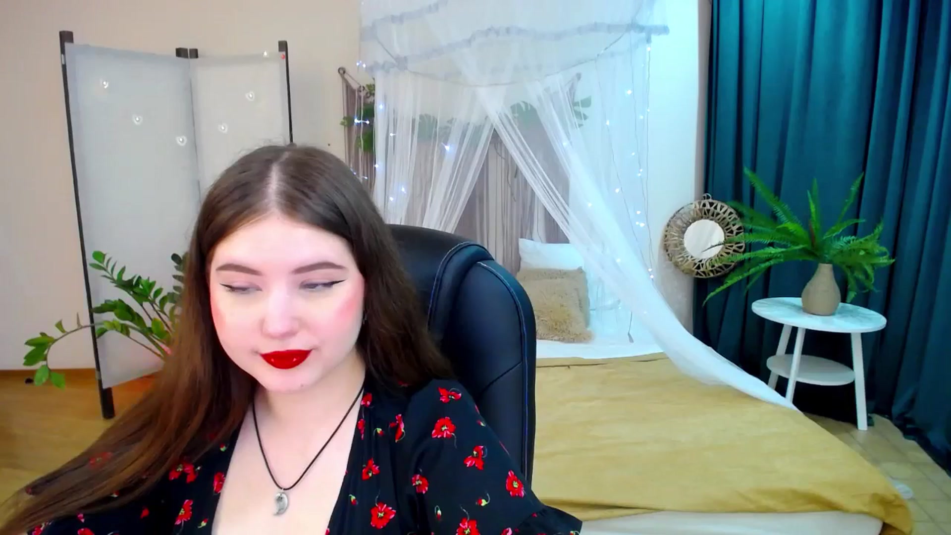 Gallery image thumbnail from AdmireMyEyes's myfreecams stream on, 04/12/2025, 18:59 image 9 of 20
