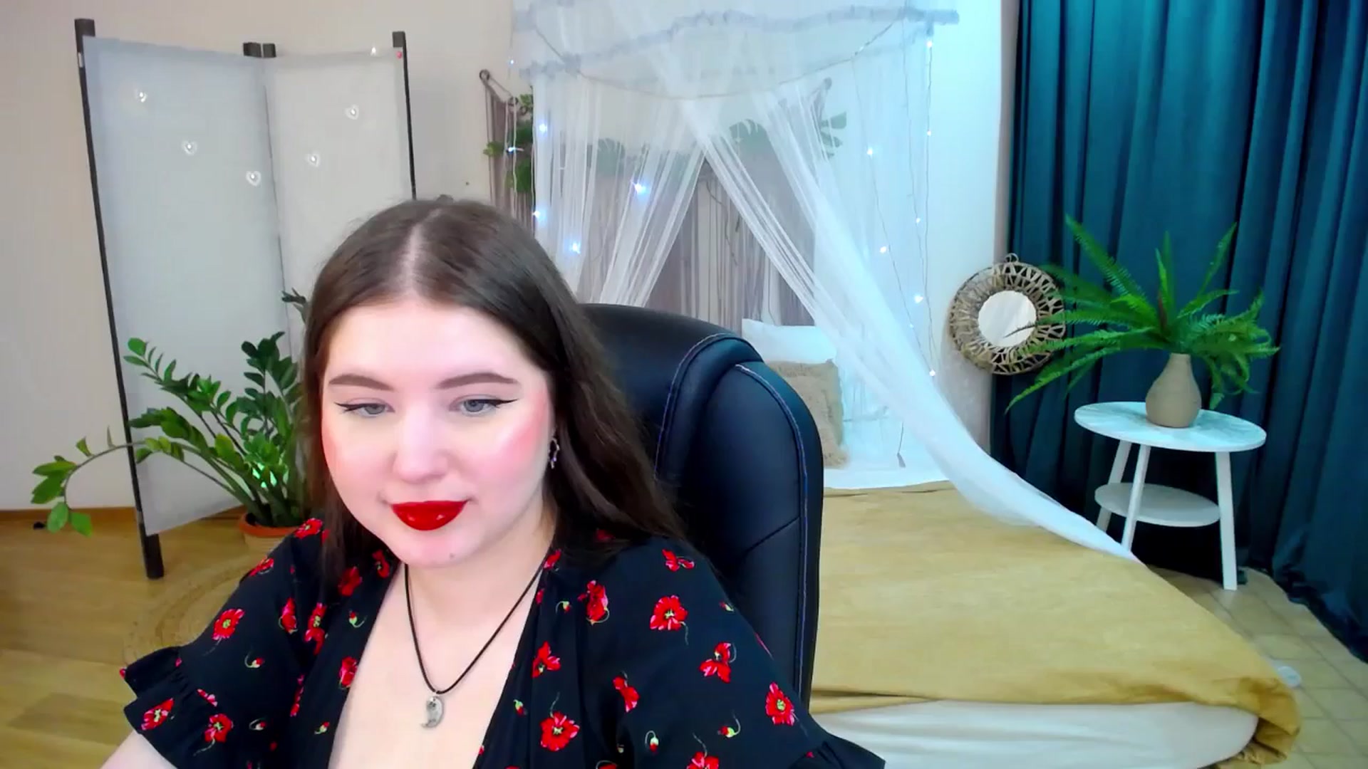Gallery image thumbnail from AdmireMyEyes's myfreecams stream on, 04/12/2025, 19:47 image 1 of 20