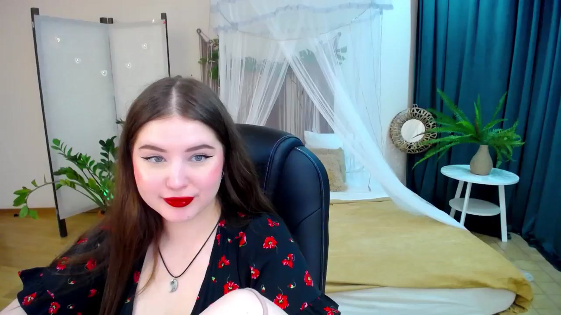 Gallery image thumbnail from AdmireMyEyes's myfreecams stream on, 04/12/2025, 19:47 image 10 of 20
