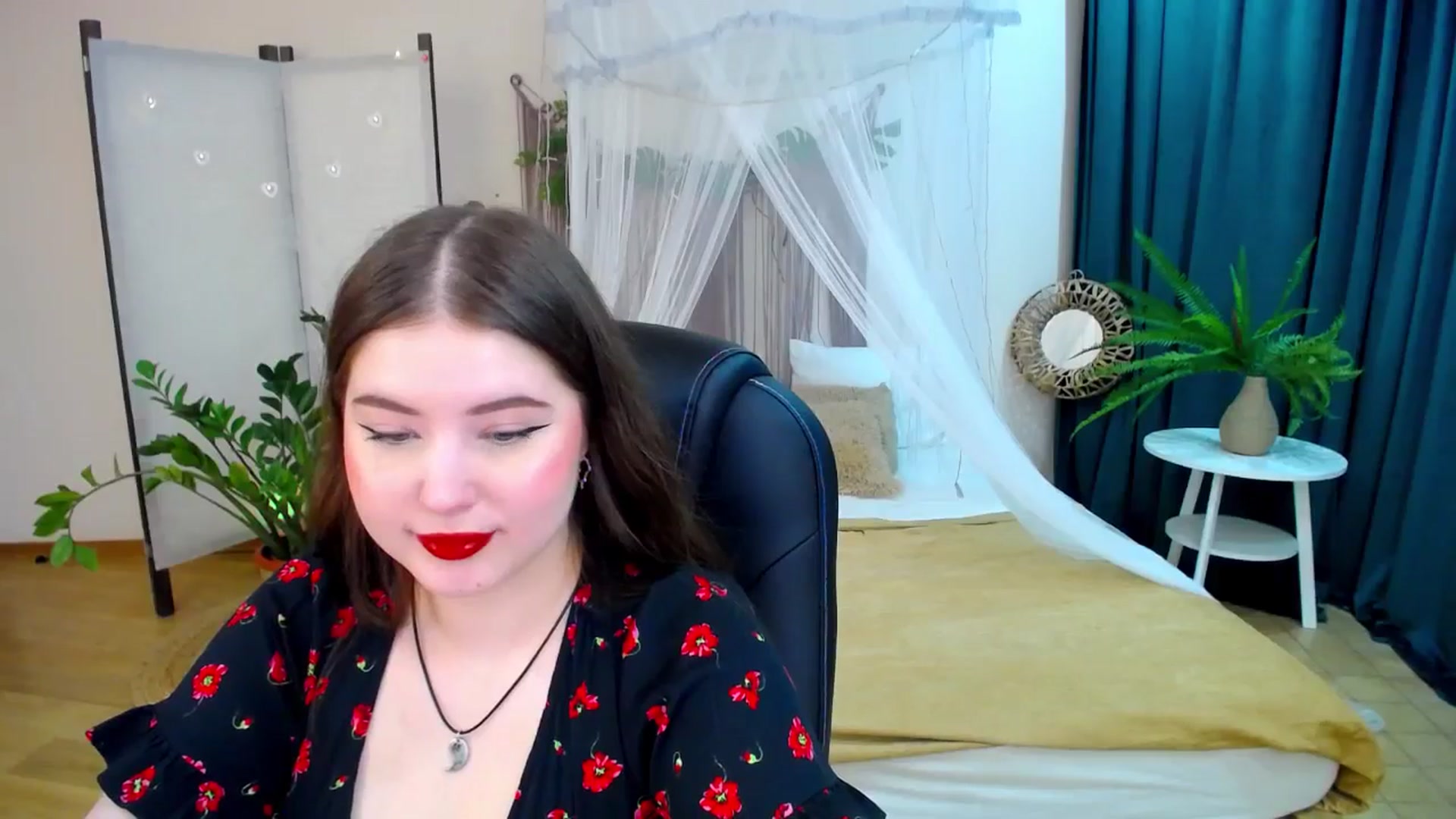 Gallery image thumbnail from AdmireMyEyes's myfreecams stream on, 04/12/2025, 19:47 image 7 of 20