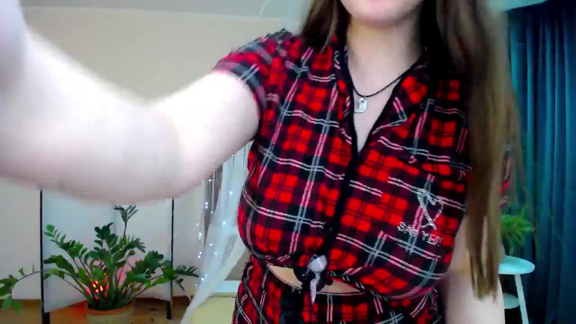 Gallery image thumbnail from AdmireMyEyes's myfreecams stream on, 04/12/2025, 21:49 image 10 of 20