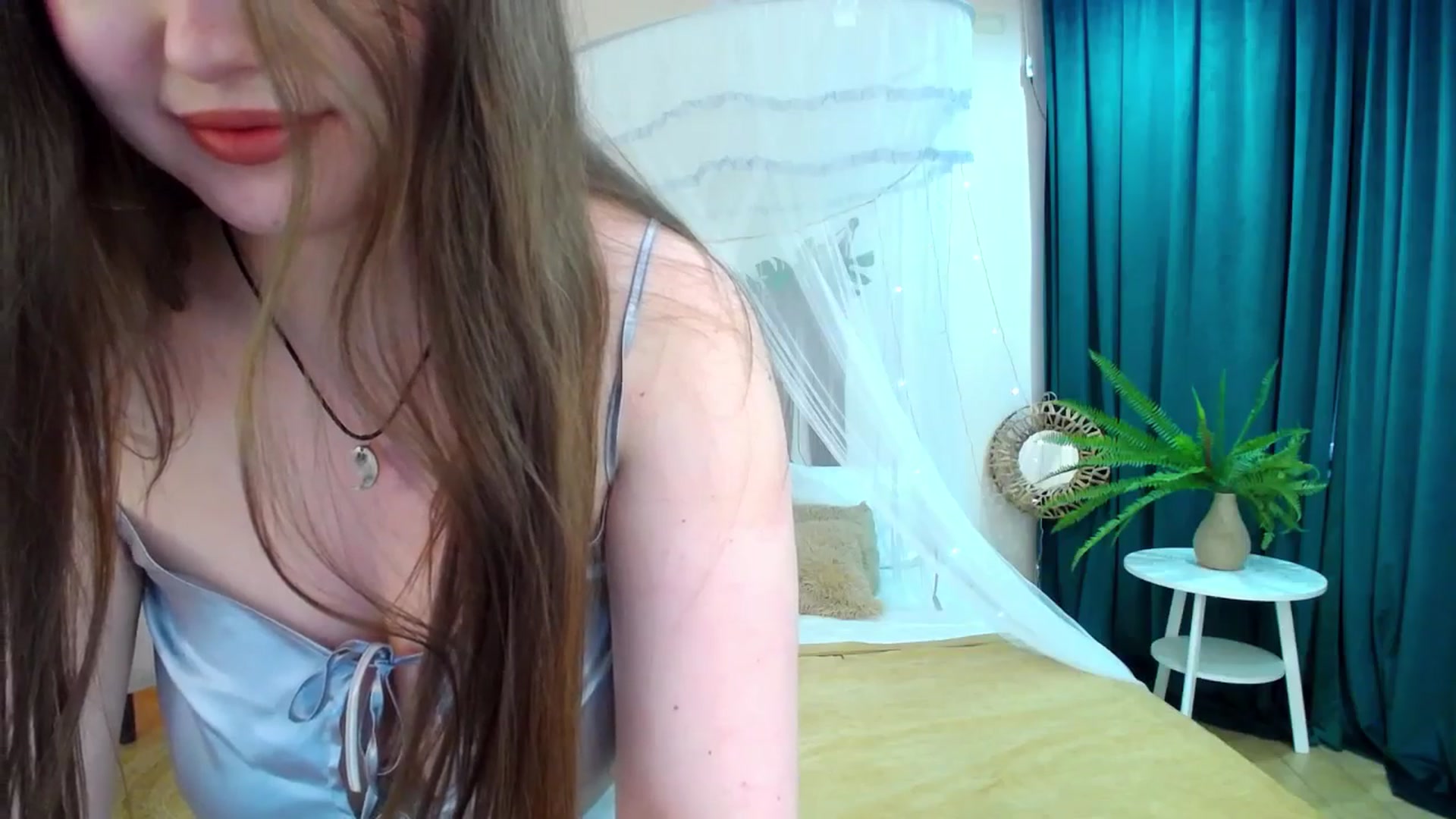 Gallery image thumbnail from AdmireMyEyes's myfreecams stream on, 04/15/2025, 07:50 image 14 of 20