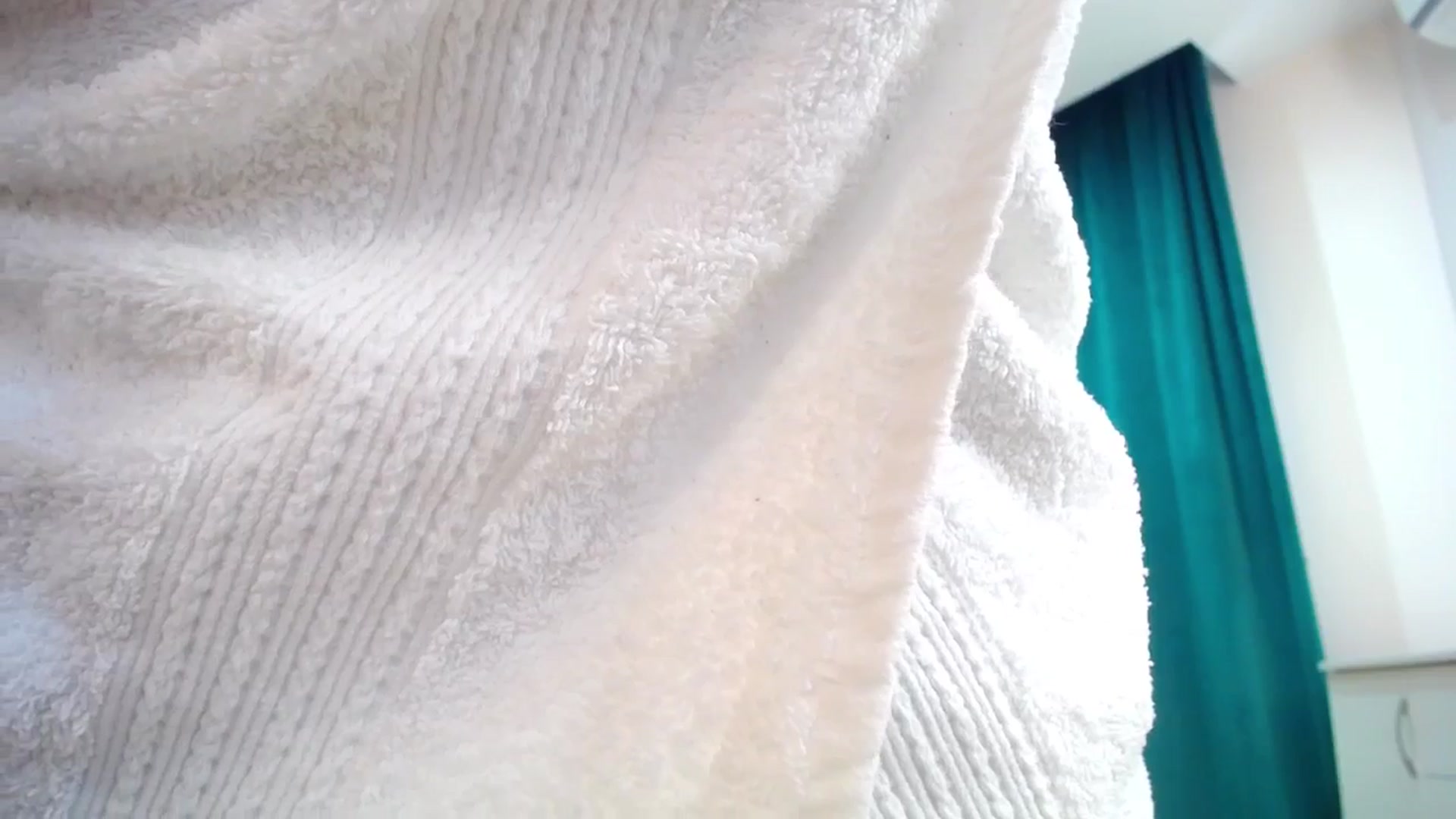 Gallery image thumbnail from AdmireMyEyes's myfreecams stream on, 04/15/2025, 11:34 image 11 of 20