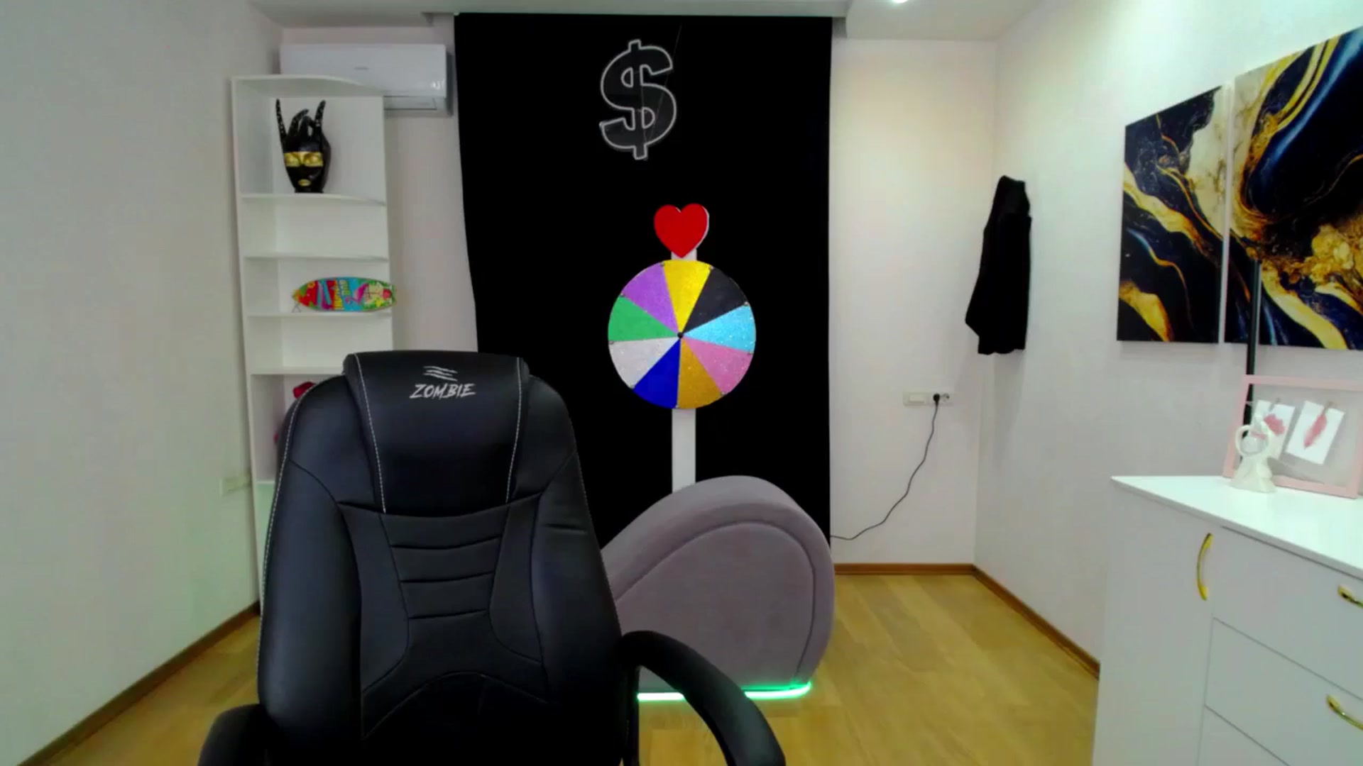 Gallery image thumbnail from AdmireMyEyes's myfreecams stream on, 04/16/2025, 09:49 image 7 of 20