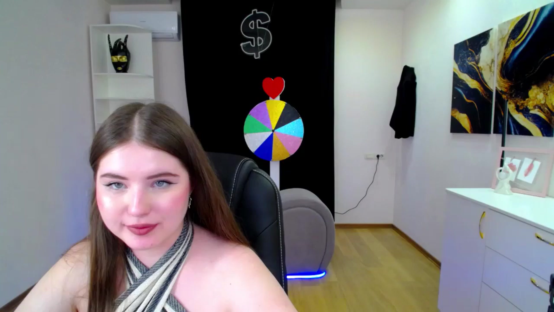 Gallery image thumbnail from AdmireMyEyes's myfreecams stream on, 04/16/2025, 10:38 image 1 of 20