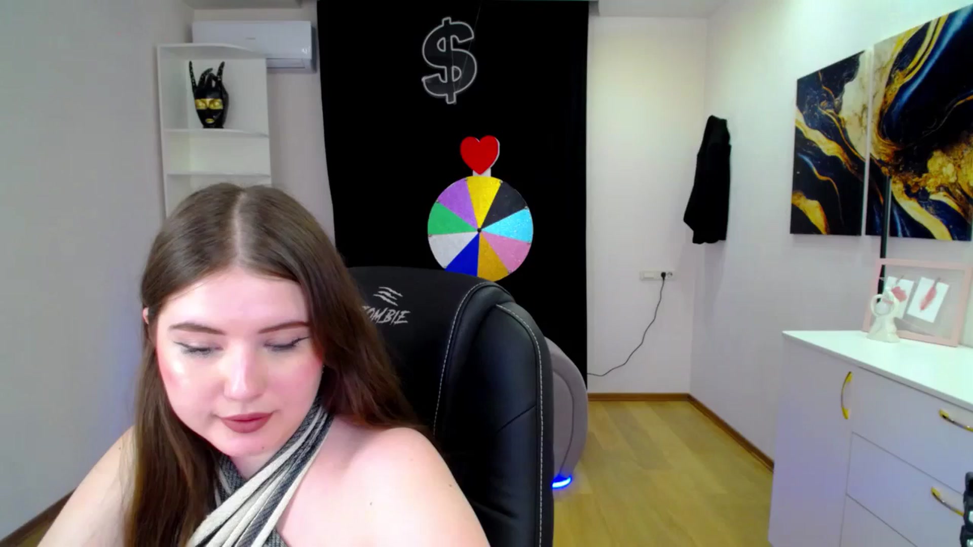 Gallery image thumbnail from AdmireMyEyes's myfreecams stream on, 04/16/2025, 10:38 image 18 of 20