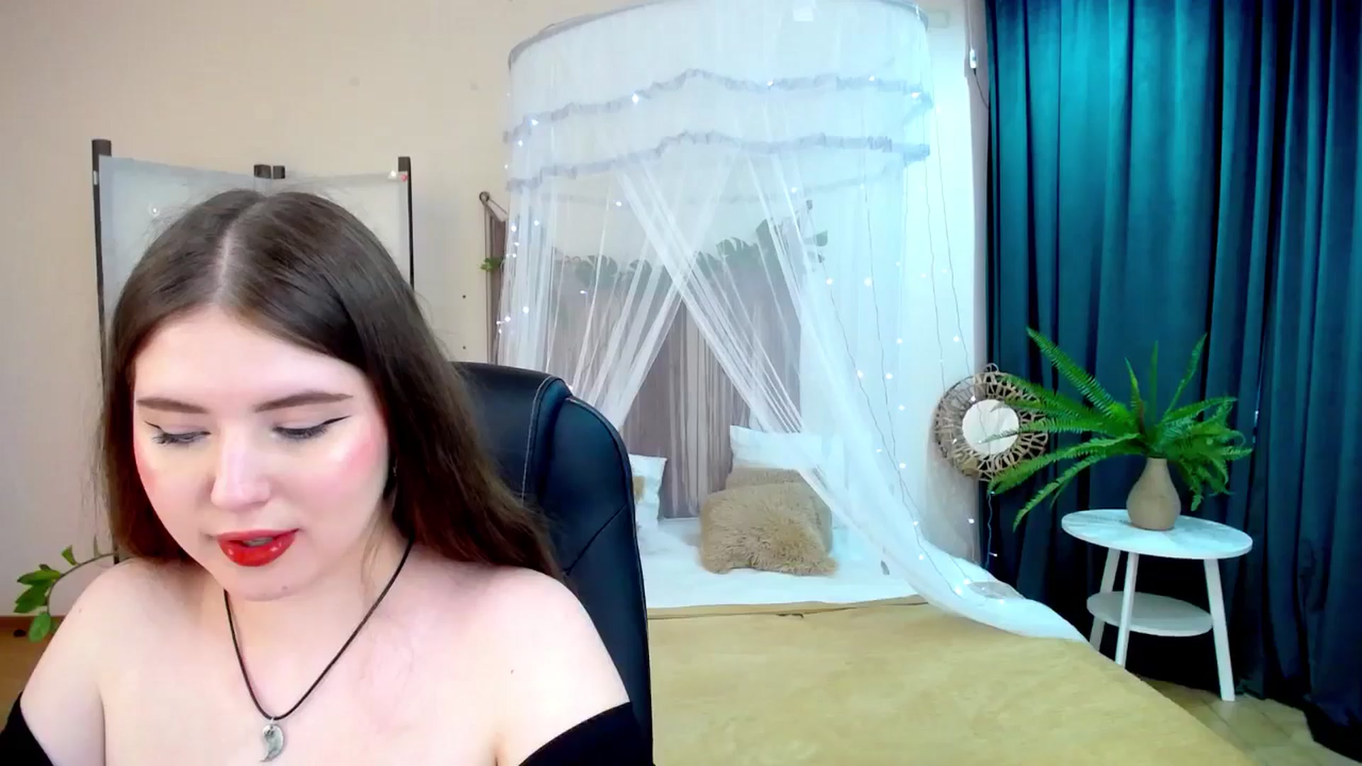 Gallery image thumbnail from AdmireMyEyes's myfreecams stream on, 04/17/2025, 07:46 image 20 of 20