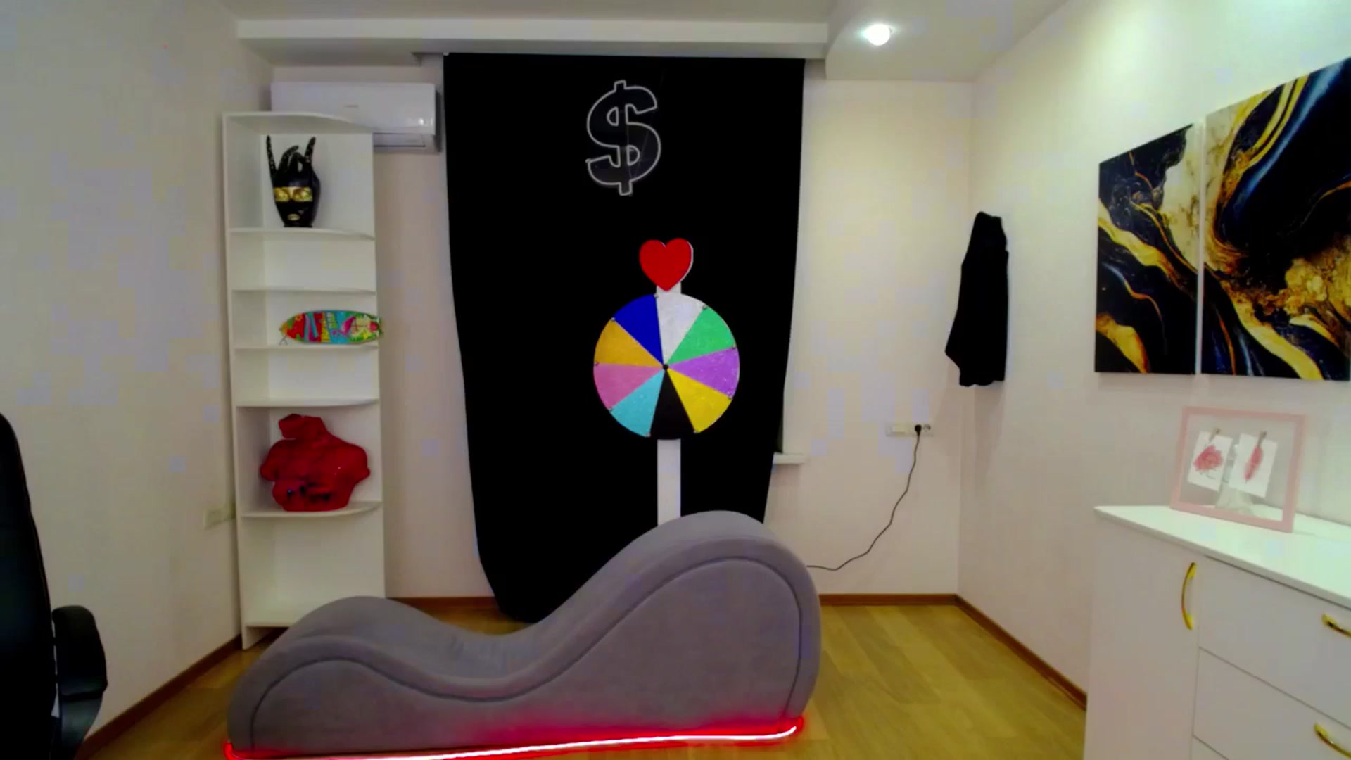 Gallery image thumbnail from AdmireMyEyes's myfreecams stream on, 04/20/2025, 19:47 image 12 of 20