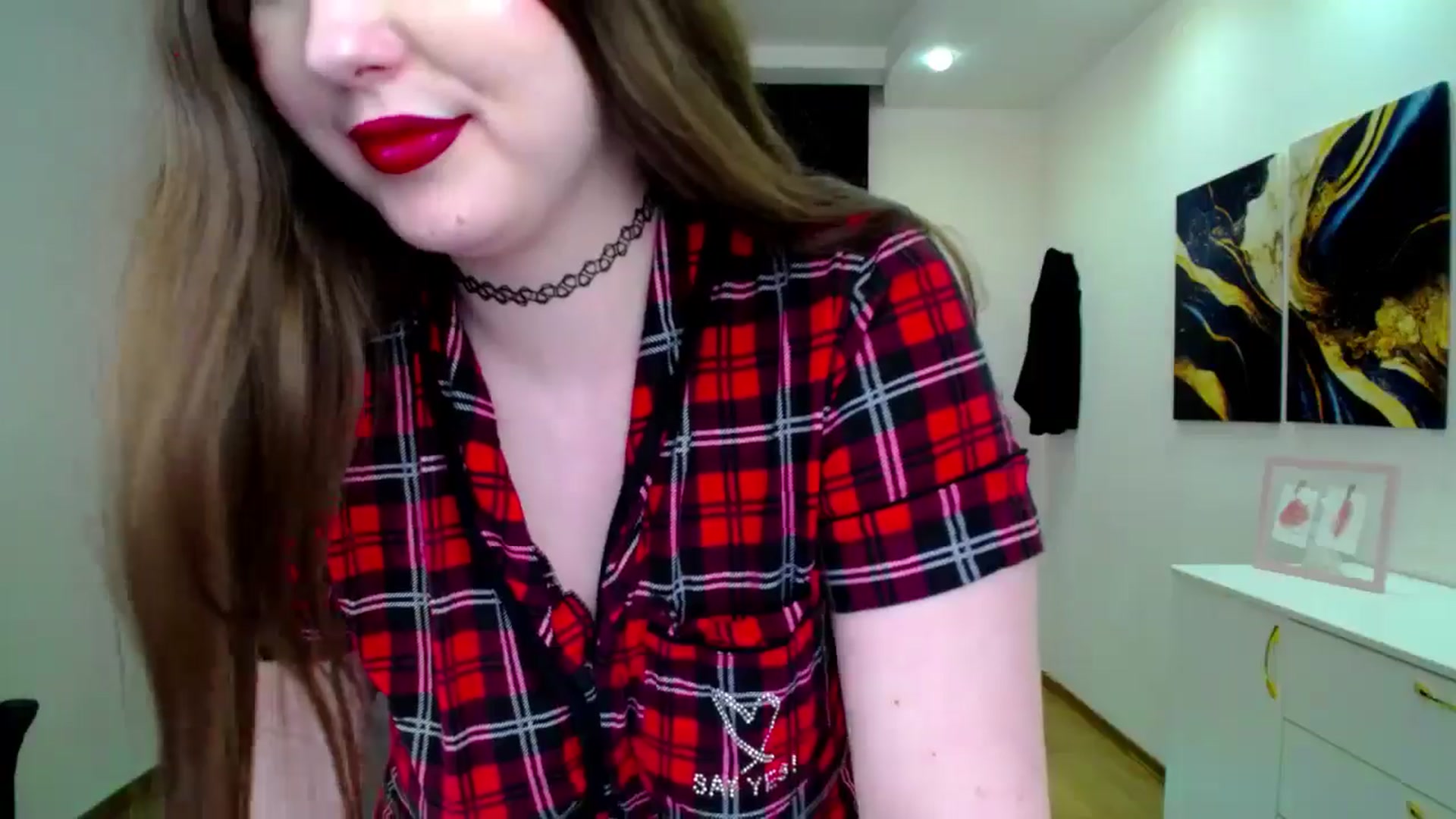Gallery image thumbnail from AdmireMyEyes's myfreecams stream on, 04/20/2025, 21:10 image 6 of 20
