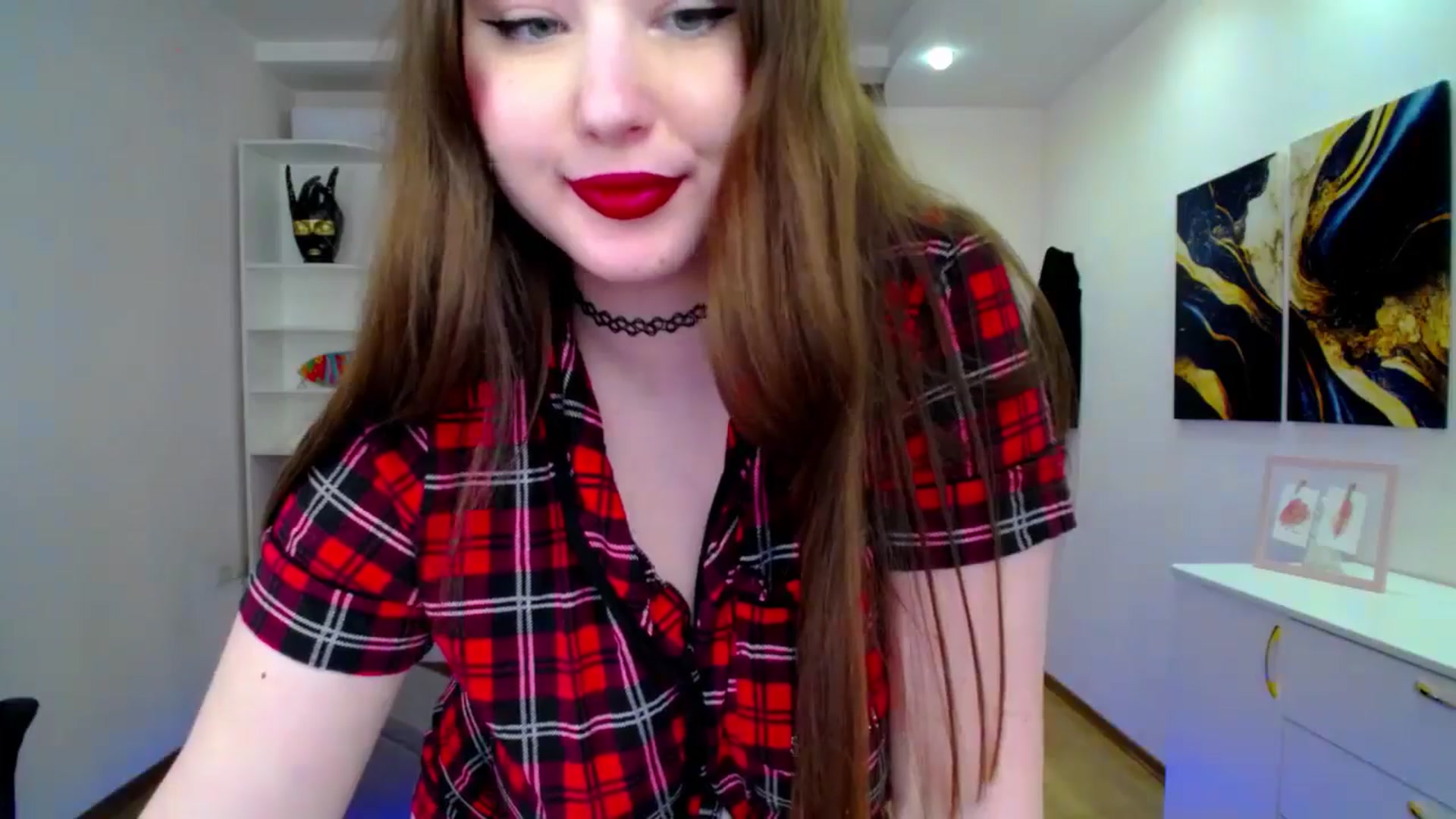 Gallery image thumbnail from AdmireMyEyes's myfreecams stream on, 04/20/2025, 21:10 image 5 of 20