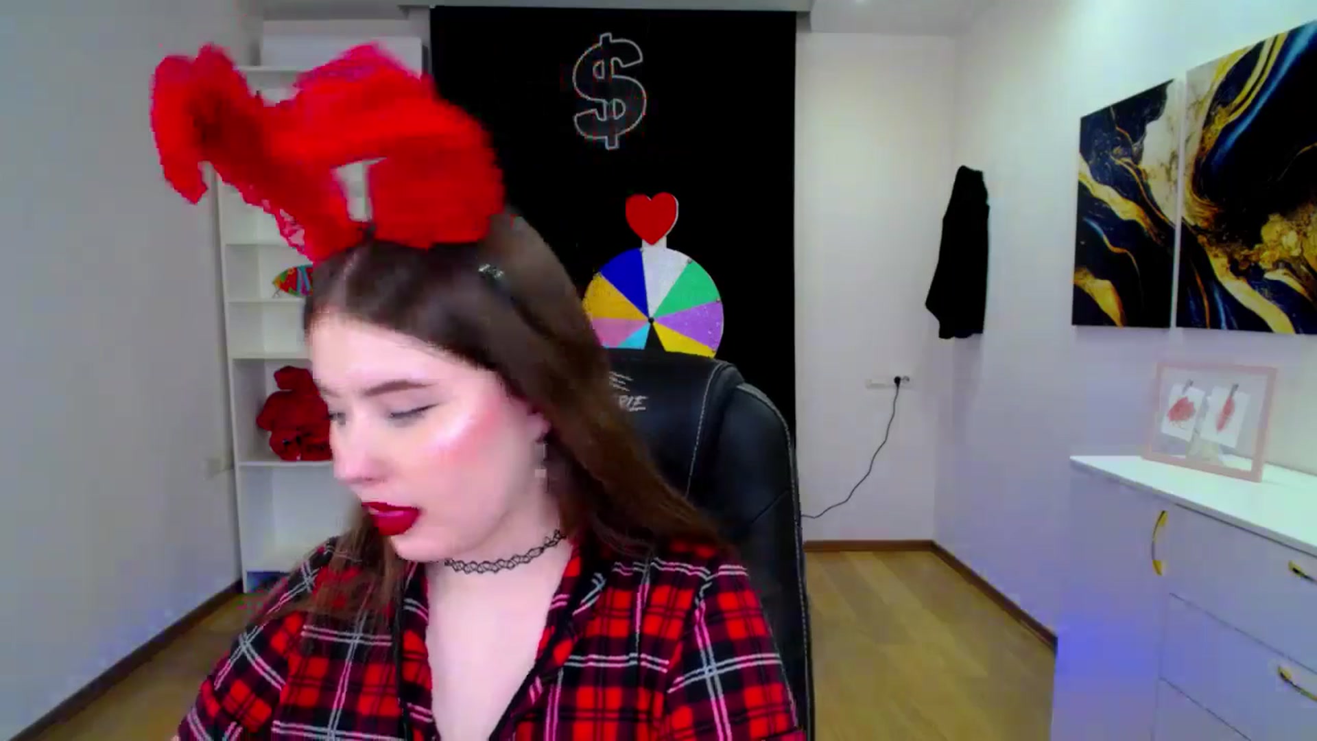 Gallery image thumbnail from AdmireMyEyes's myfreecams stream on, 04/20/2025, 22:59 image 17 of 20