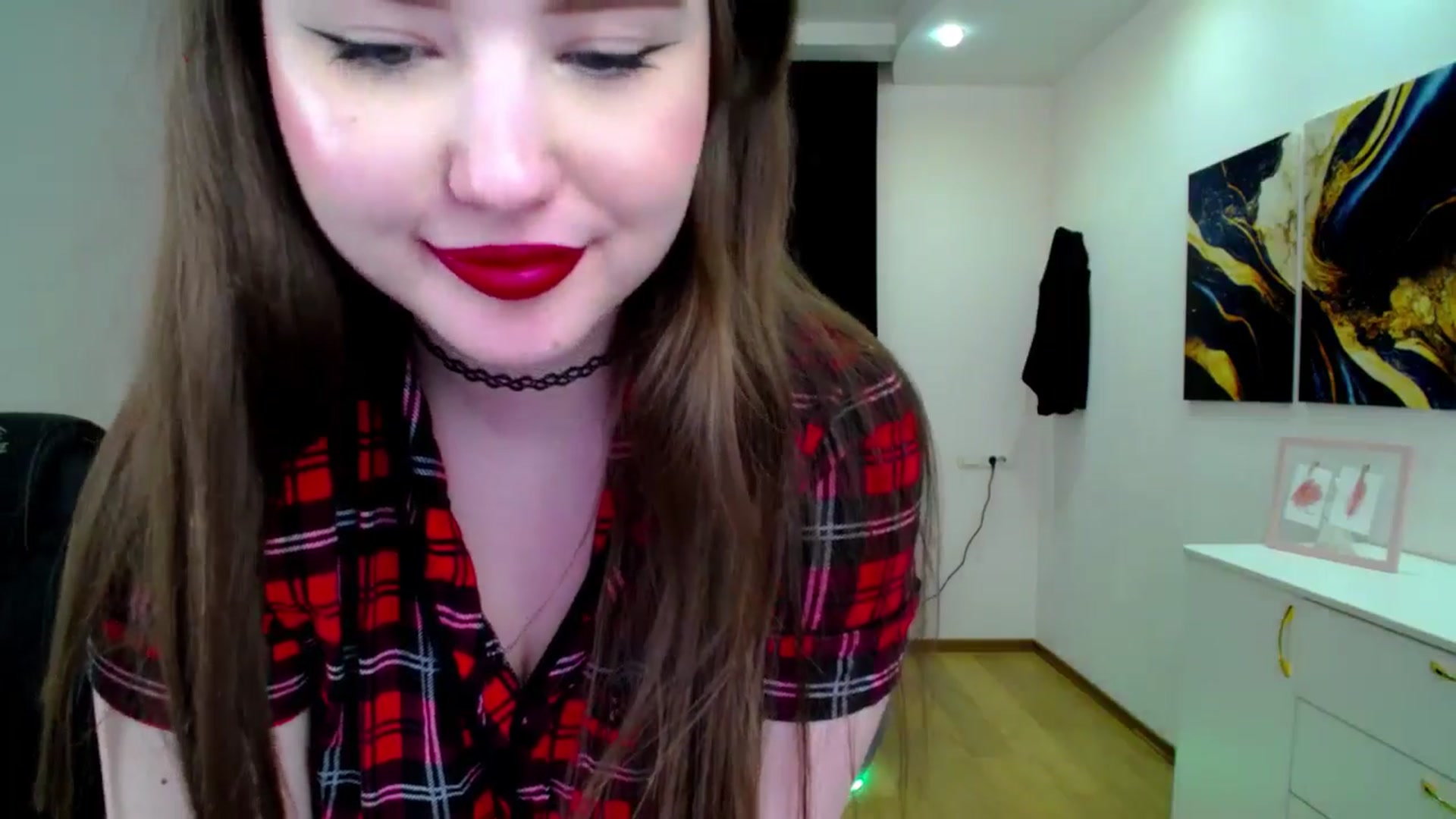 Gallery image thumbnail from AdmireMyEyes's myfreecams stream on, 04/20/2025, 23:47 image 5 of 20