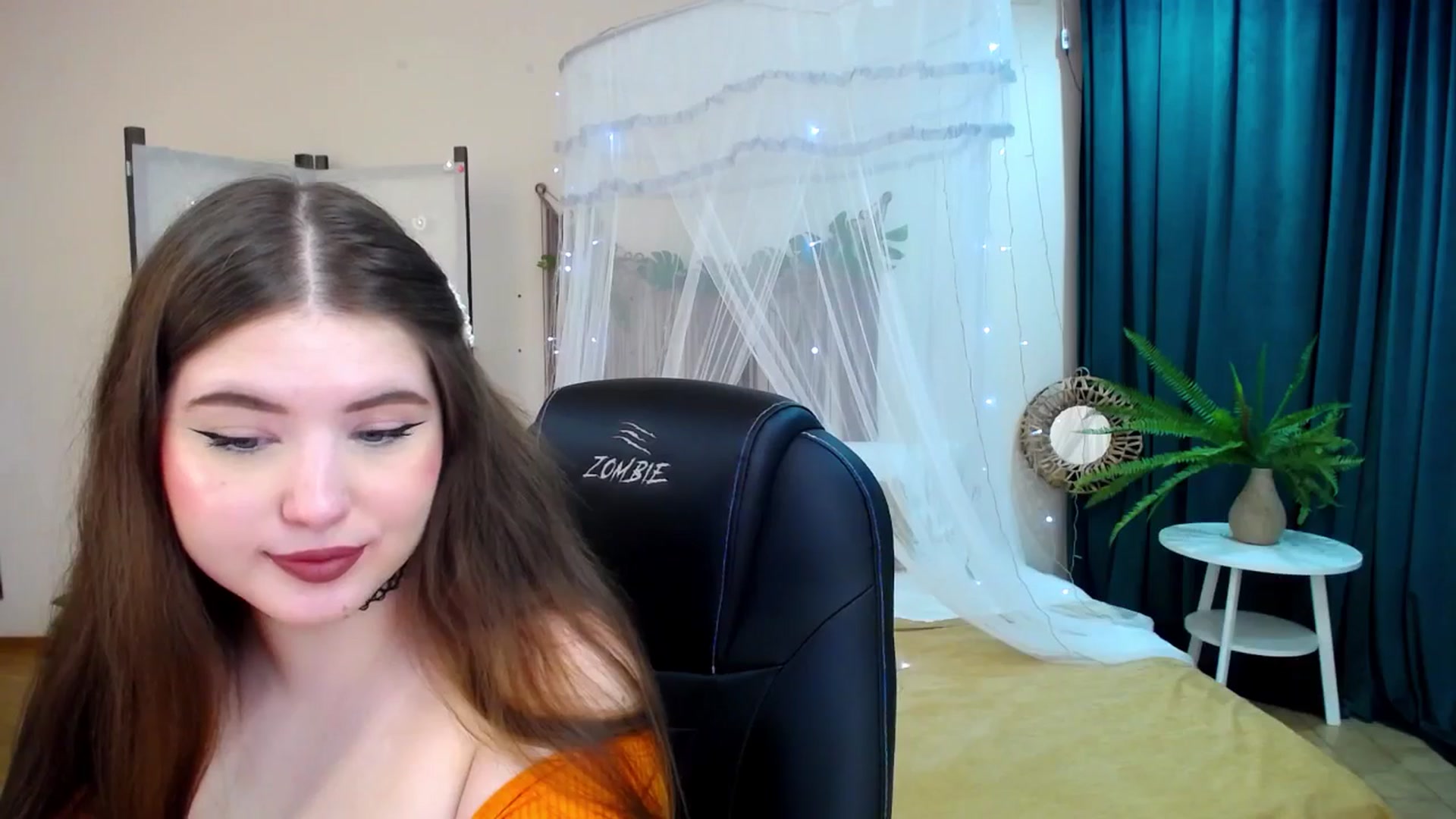 Gallery image thumbnail from AdmireMyEyes's myfreecams stream on, 04/21/2025, 19:08 image 10 of 20