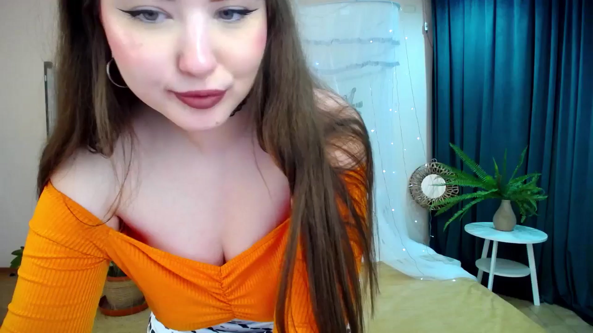 Gallery image thumbnail from AdmireMyEyes's myfreecams stream on, 04/21/2025, 19:24 image 20 of 20