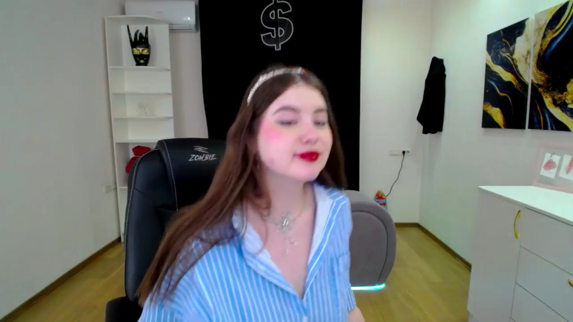 Gallery image thumbnail from AdmireMyEyes's myfreecams stream on, 04/25/2025, 09:50 image 12 of 20