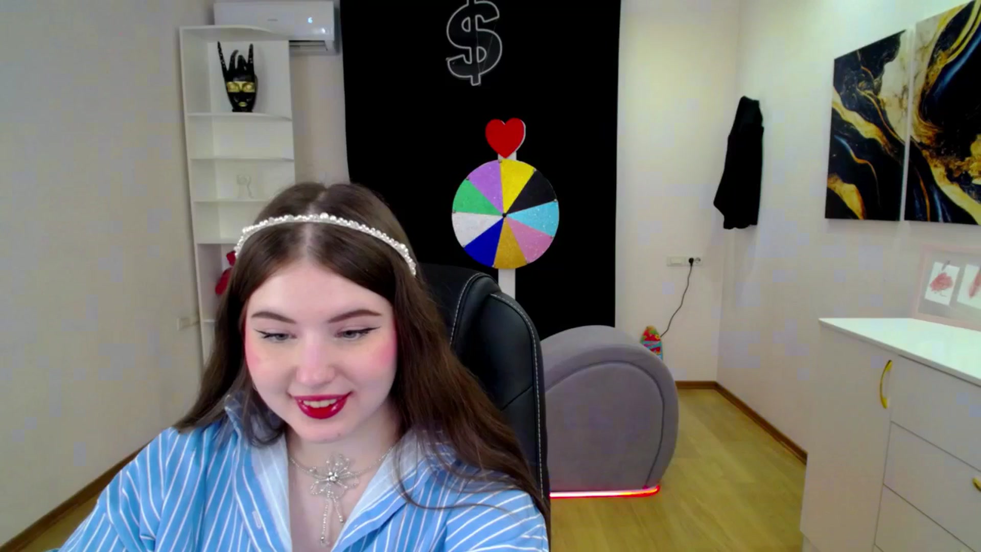 Gallery image thumbnail from AdmireMyEyes's myfreecams stream on, 04/25/2025, 09:50 image 9 of 20