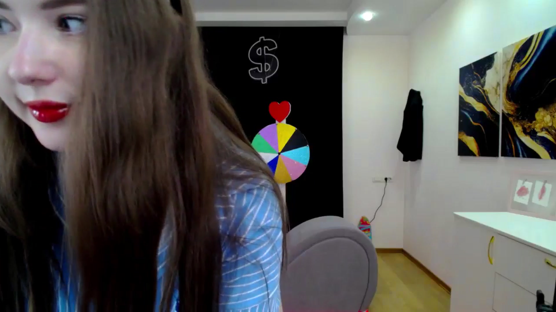 Gallery image thumbnail from AdmireMyEyes's myfreecams stream on, 04/25/2025, 09:50 image 16 of 20