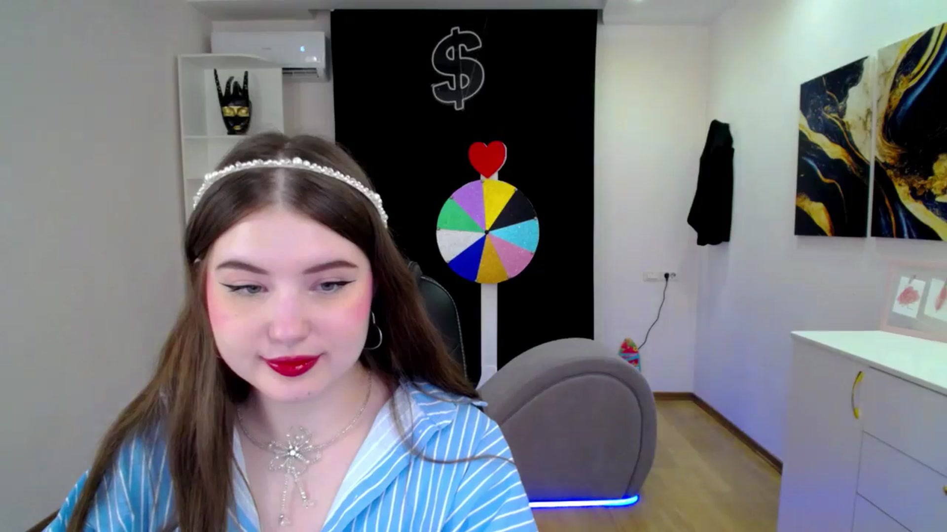 Gallery image thumbnail from AdmireMyEyes's myfreecams stream on, 04/25/2025, 09:50 image 8 of 20
